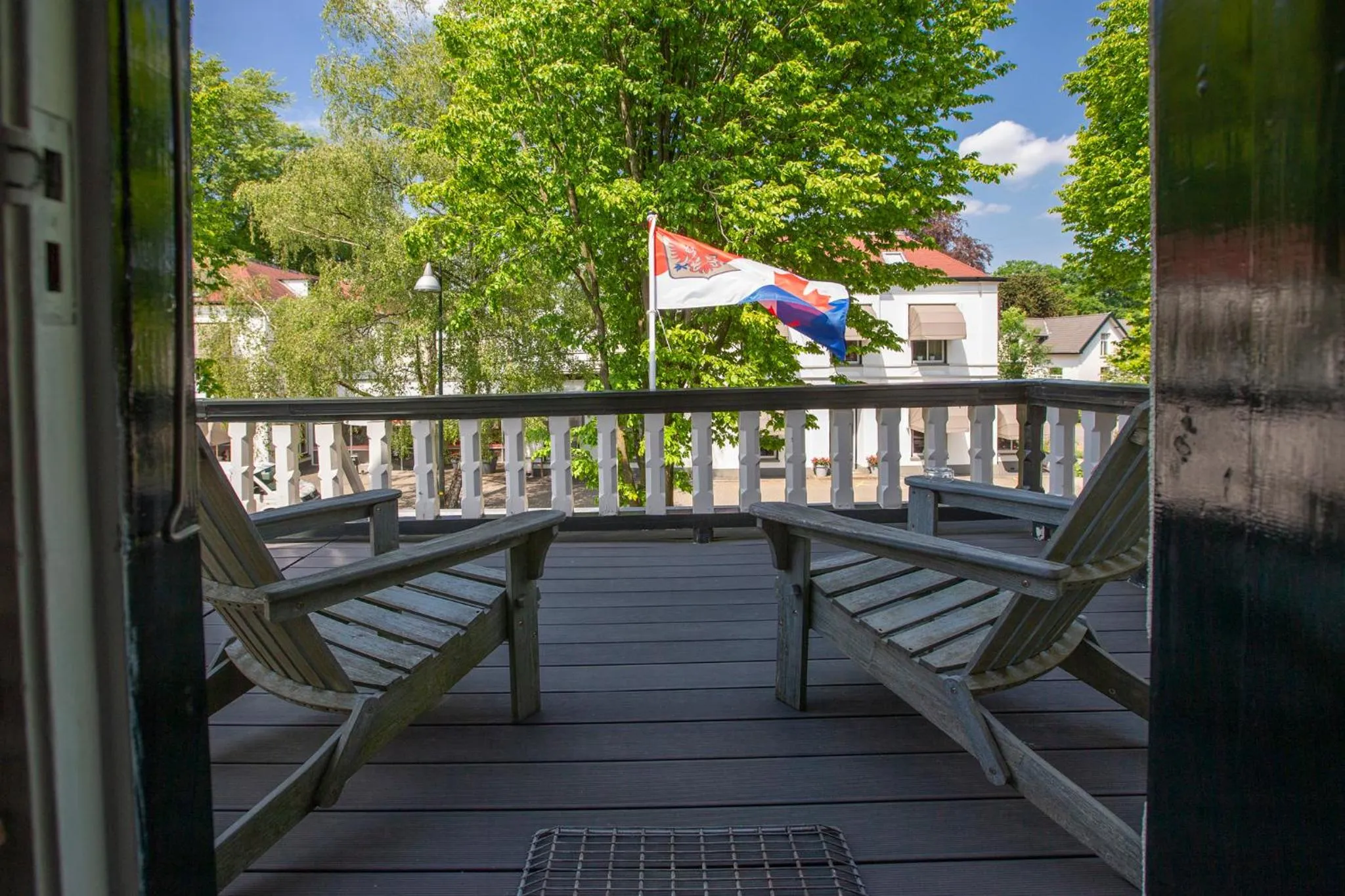 Property building in Zenzez Hotel & Lounge