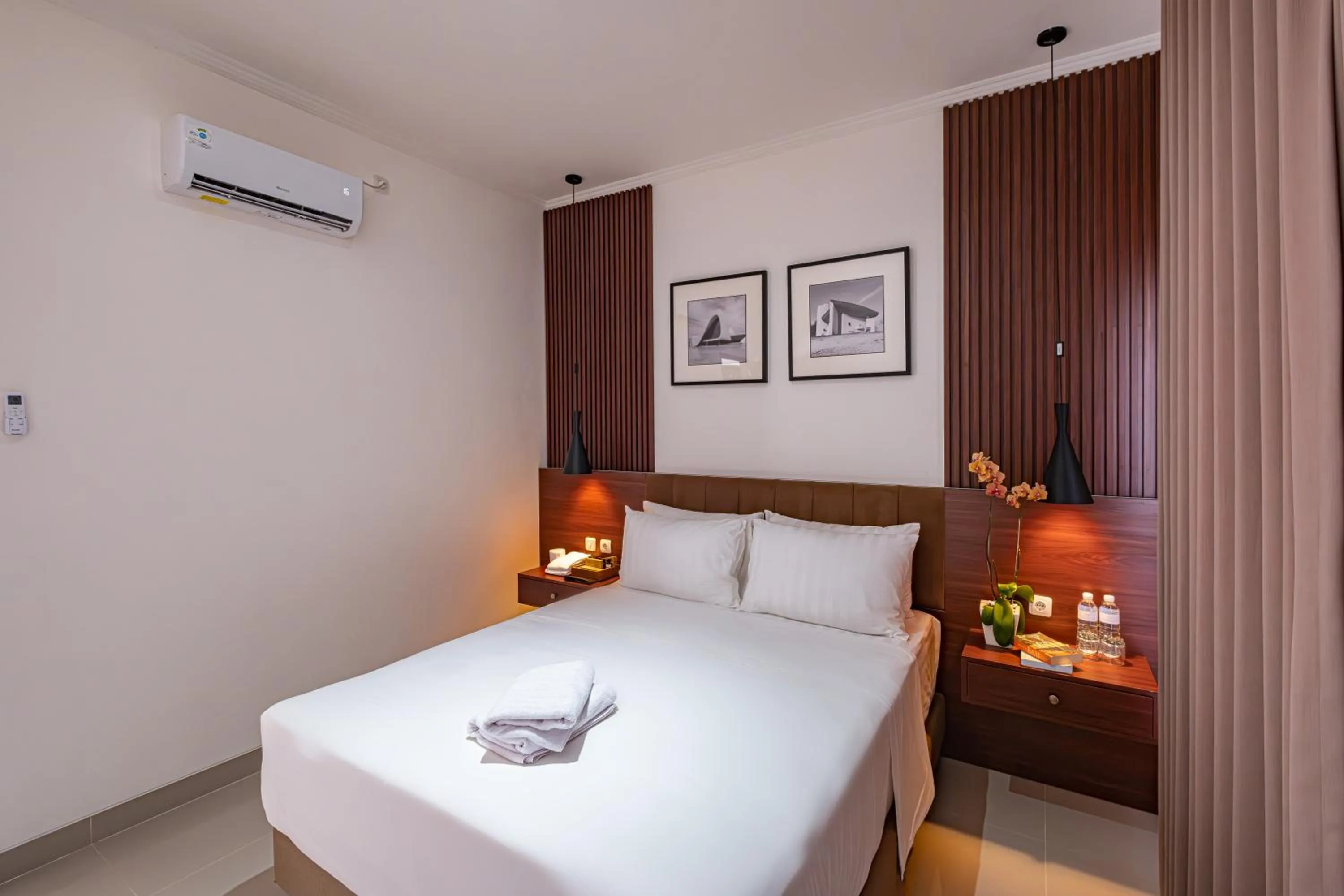Bed in Taman Seminyak Suites