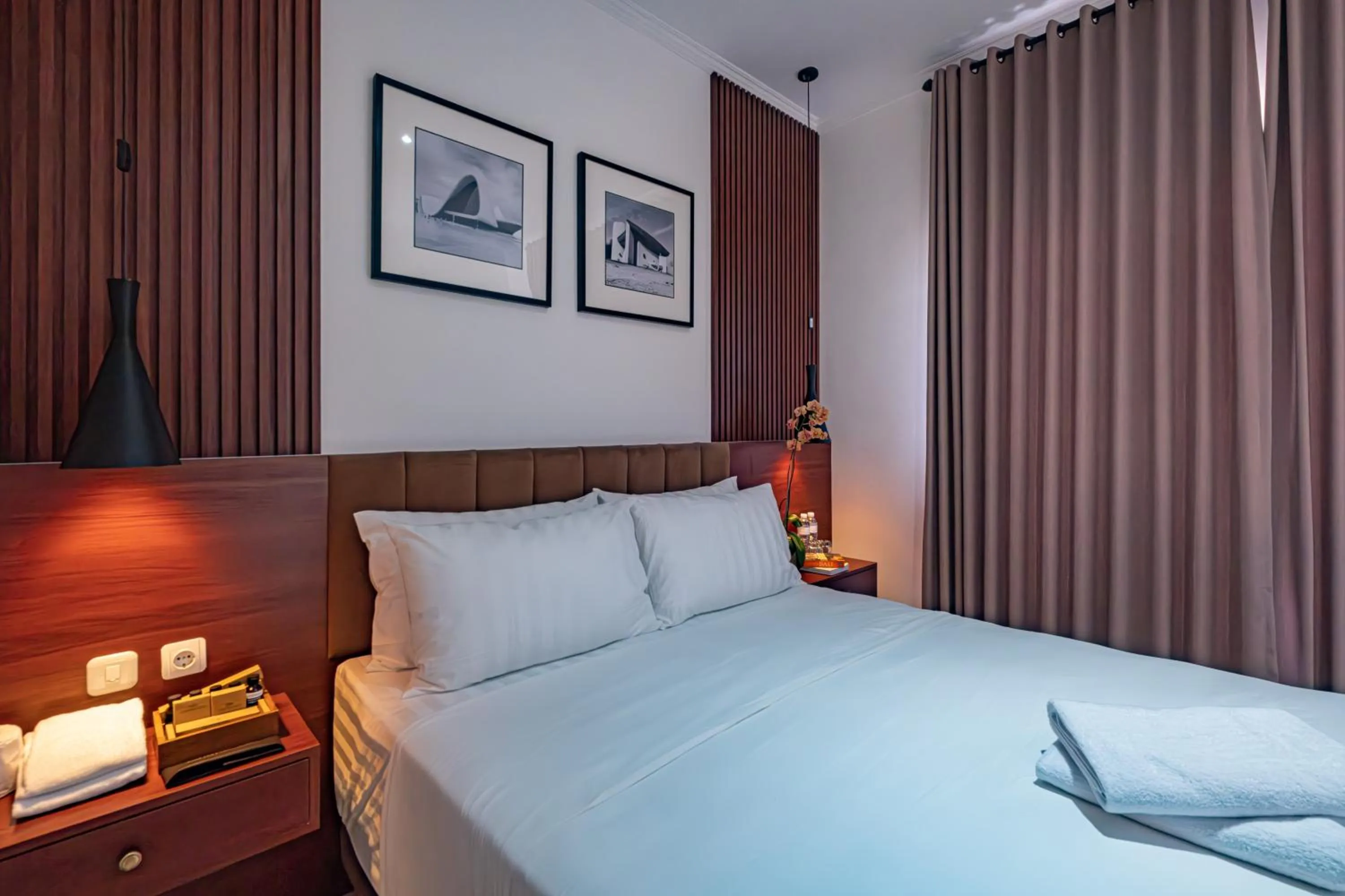 Bed in Taman Seminyak Suites
