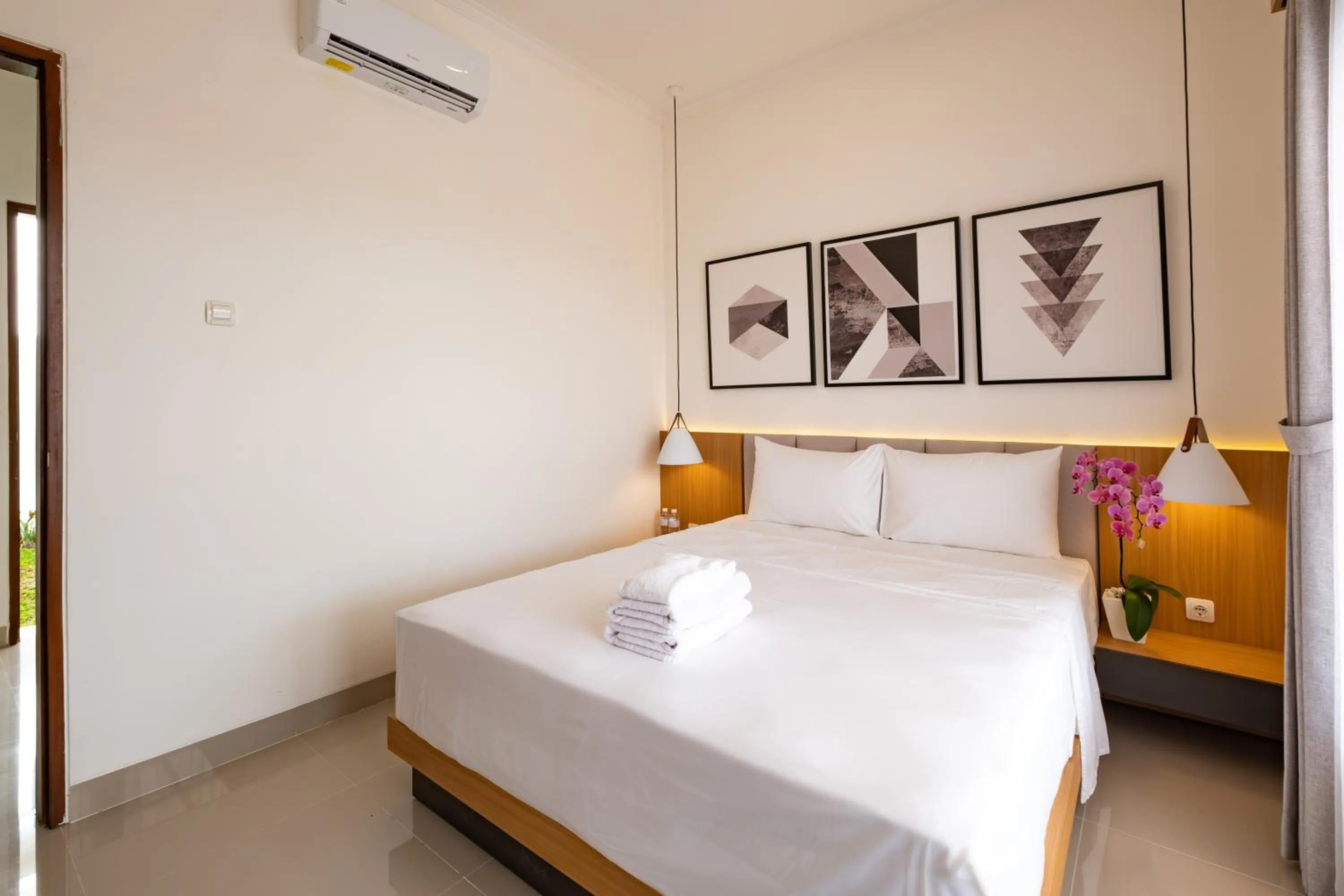 Bed in Taman Seminyak Suites