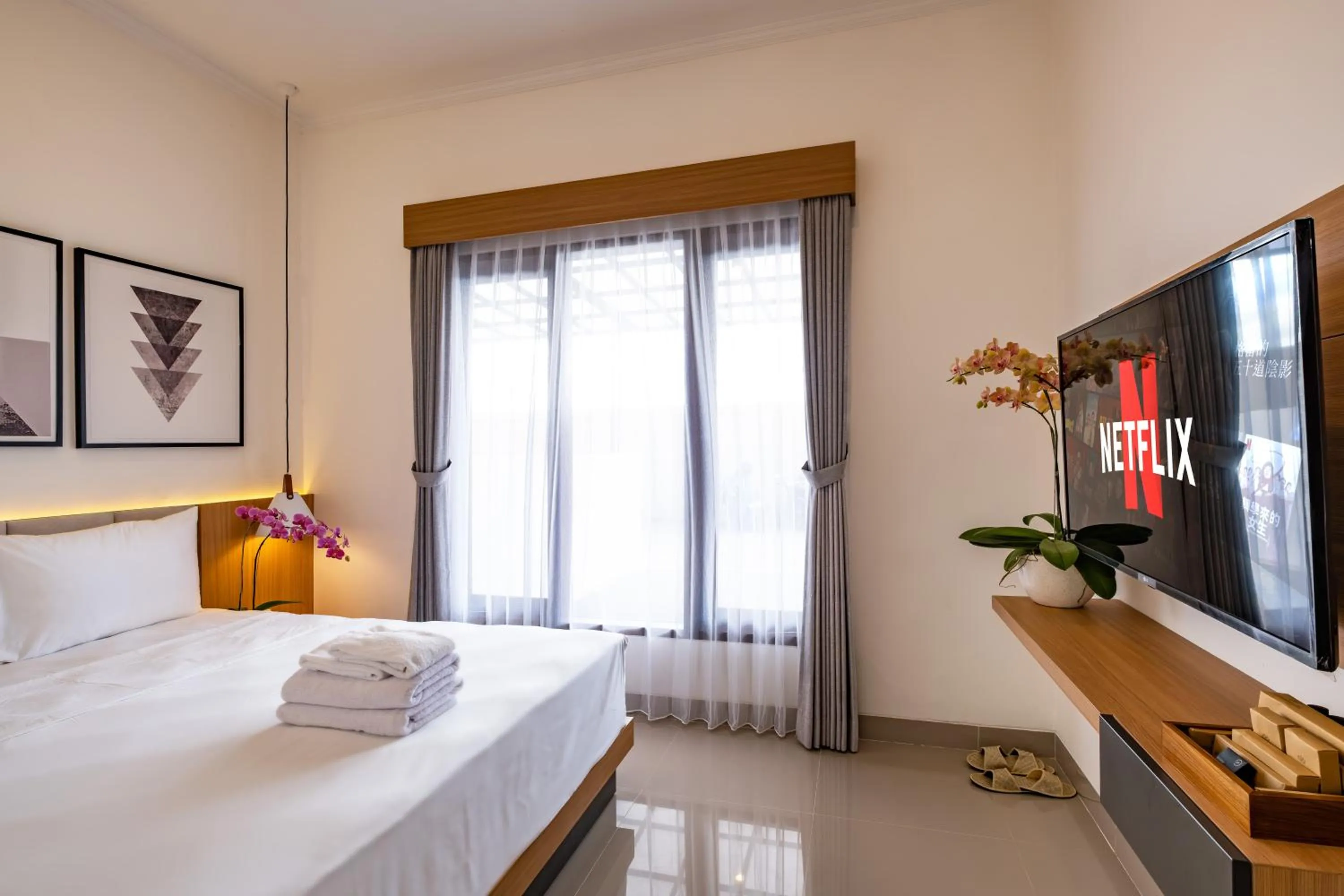 Bed in Taman Seminyak Suites