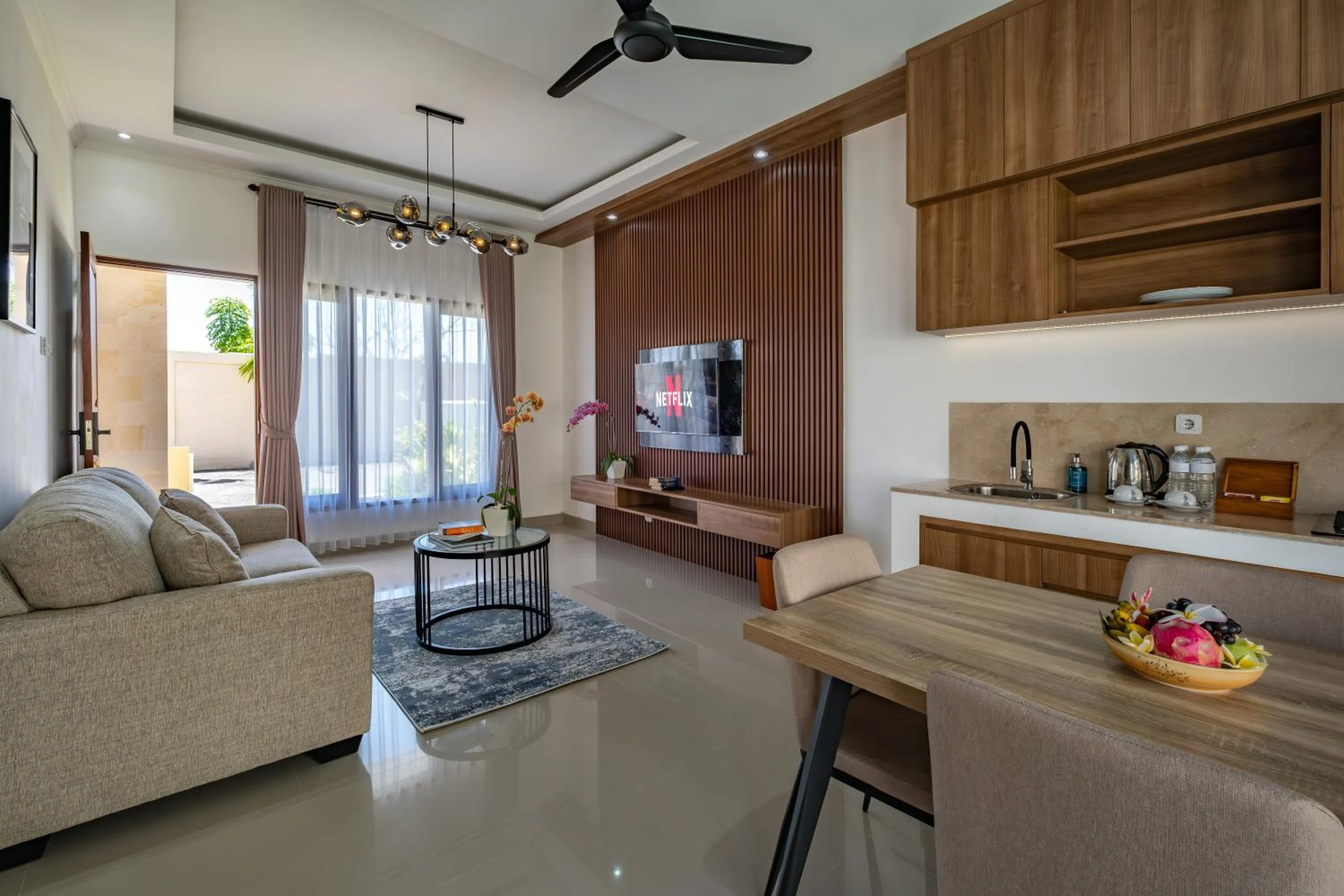 TV and multimedia in Taman Seminyak Suites