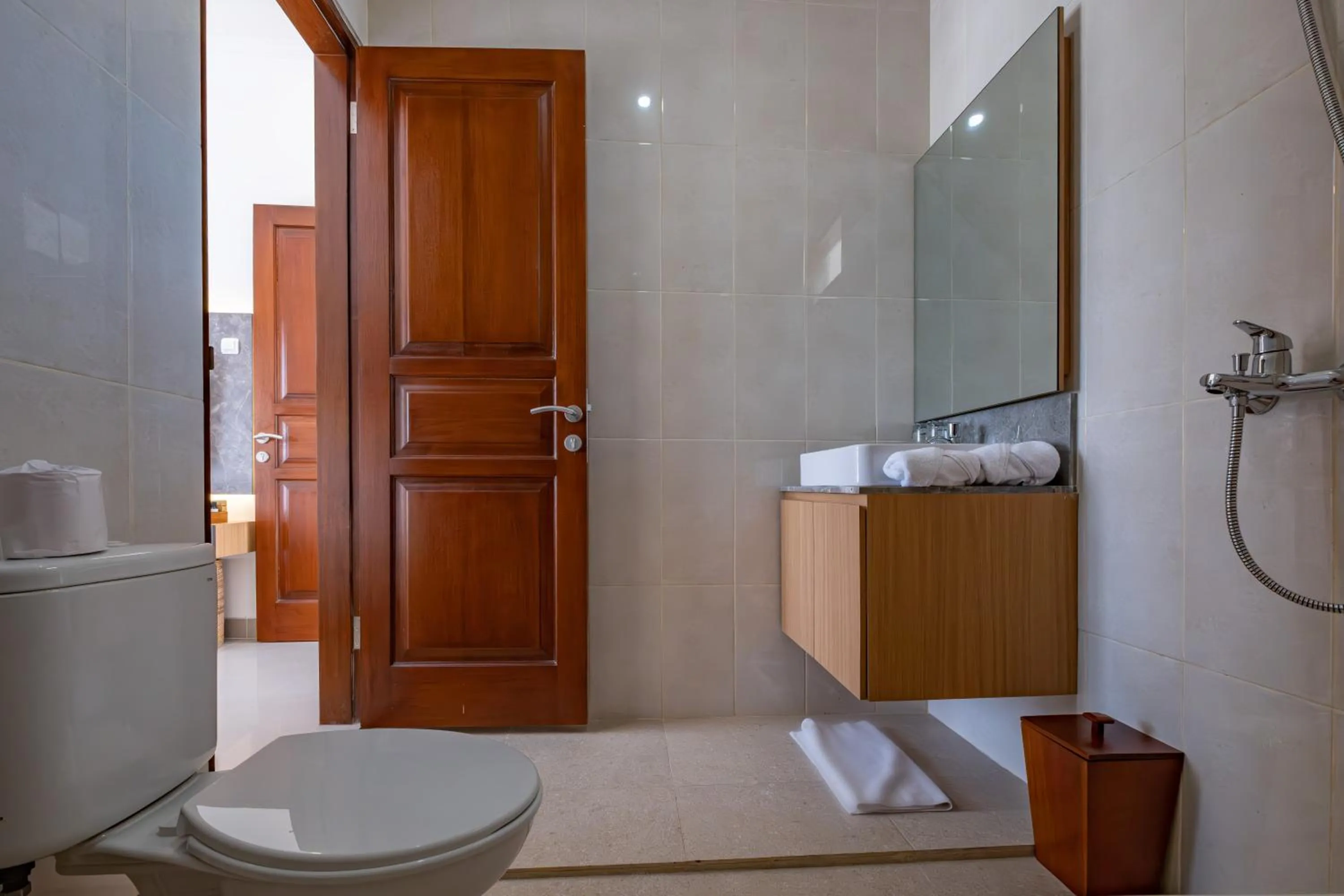 Bathroom in Taman Seminyak Suites