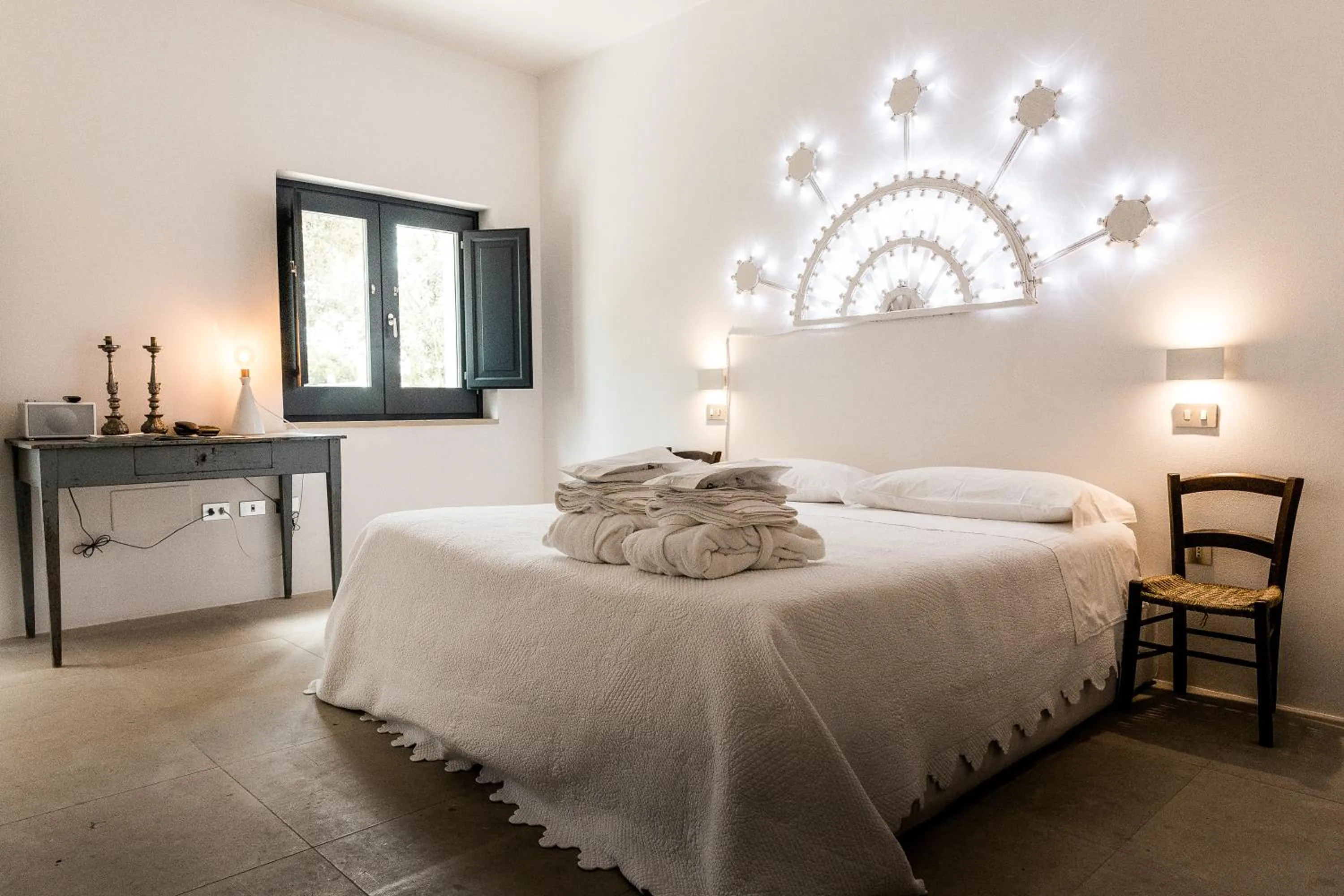 Photo of the whole room, Bed in Masseria Prosperi