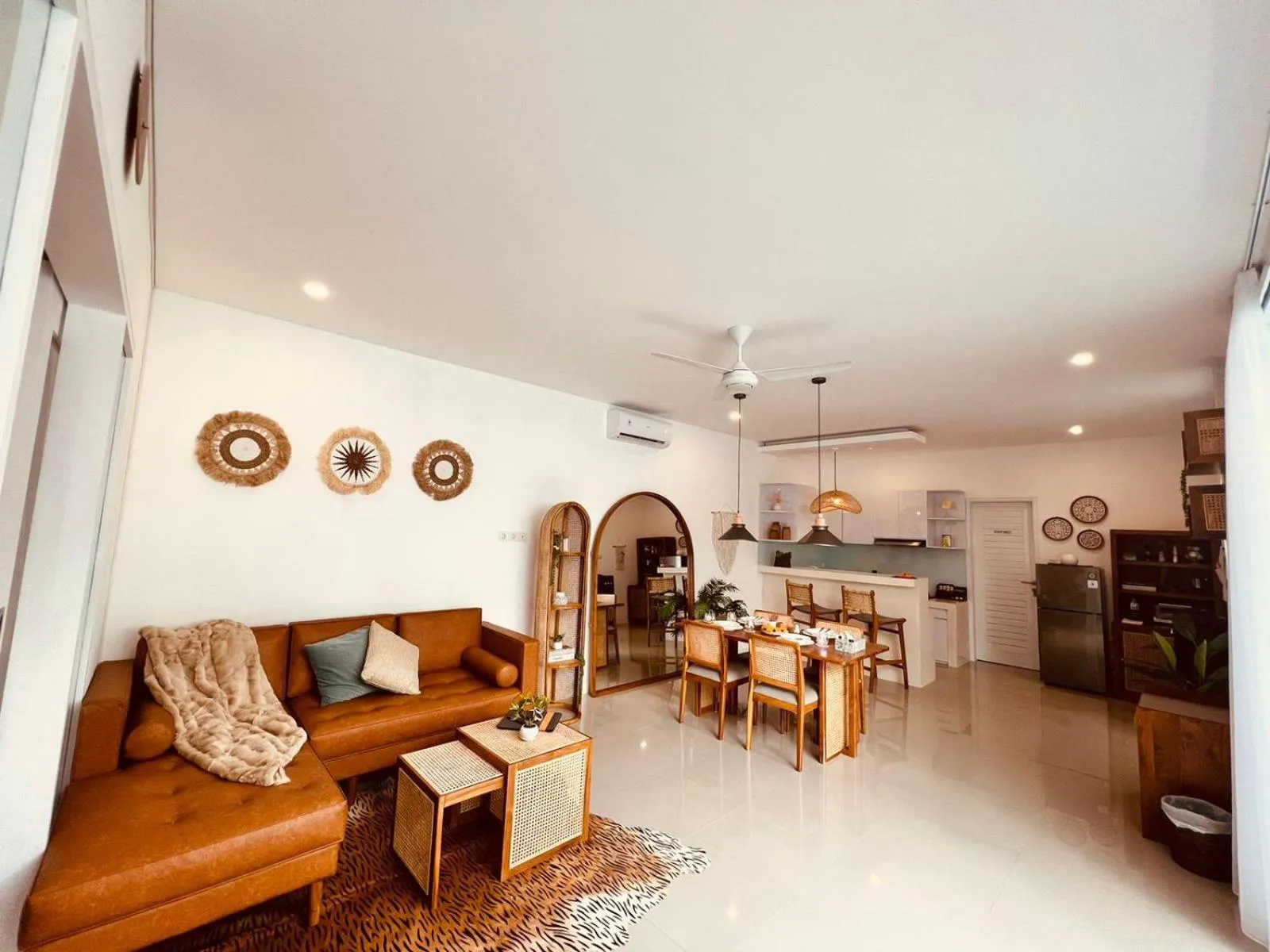 Kitchen or kitchenette in Villa Noni Kerobokan - By Bali Lyfe Venture