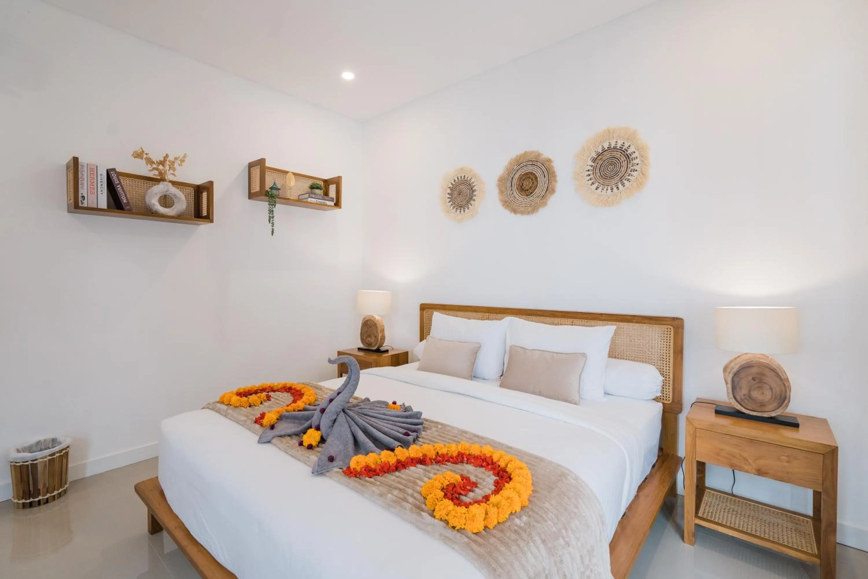 Bedroom, Bed in Villa Noni Kerobokan - By Bali Lyfe Venture