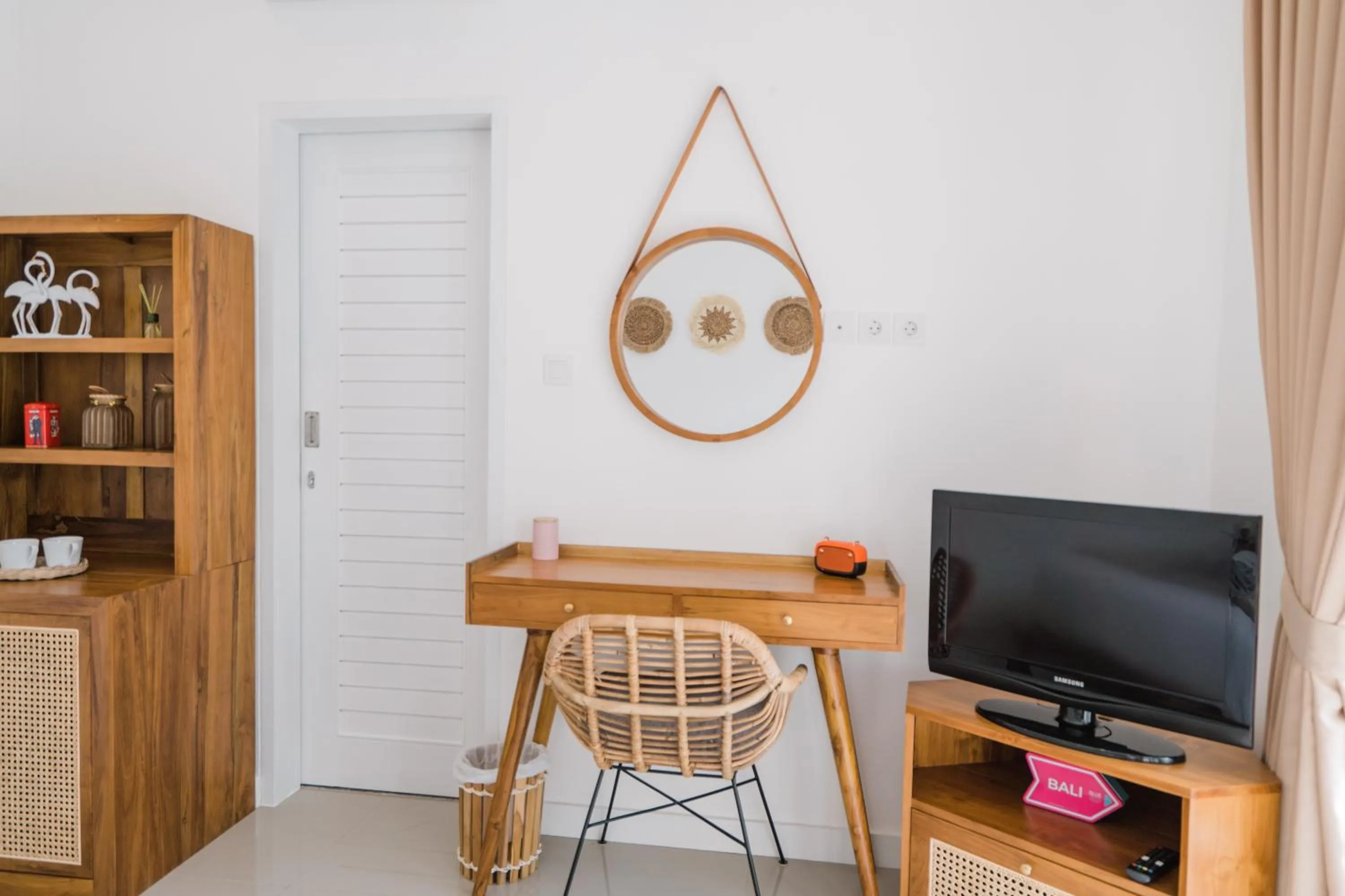 TV and multimedia in Villa Noni Kerobokan - By Bali Lyfe Venture