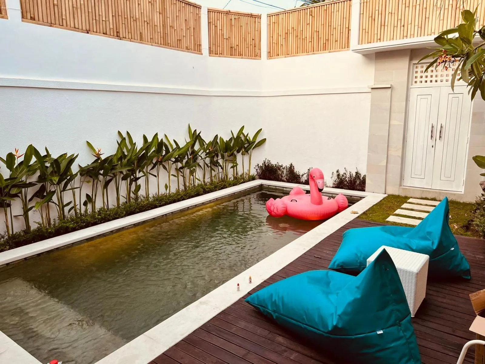 Garden in Villa Noni Kerobokan - By Bali Lyfe Venture