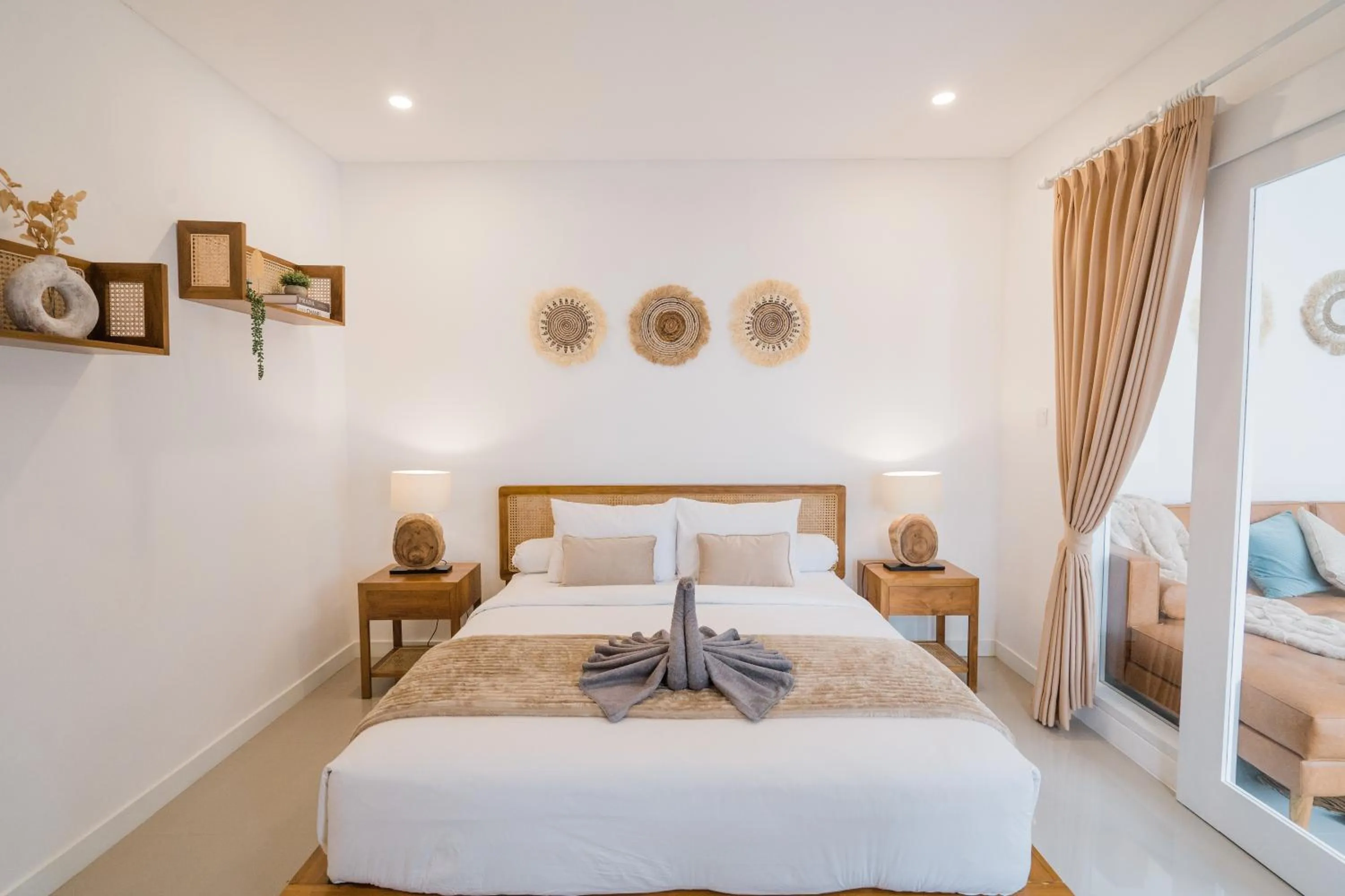 Bedroom, Bed in Villa Noni Kerobokan - By Bali Lyfe Venture
