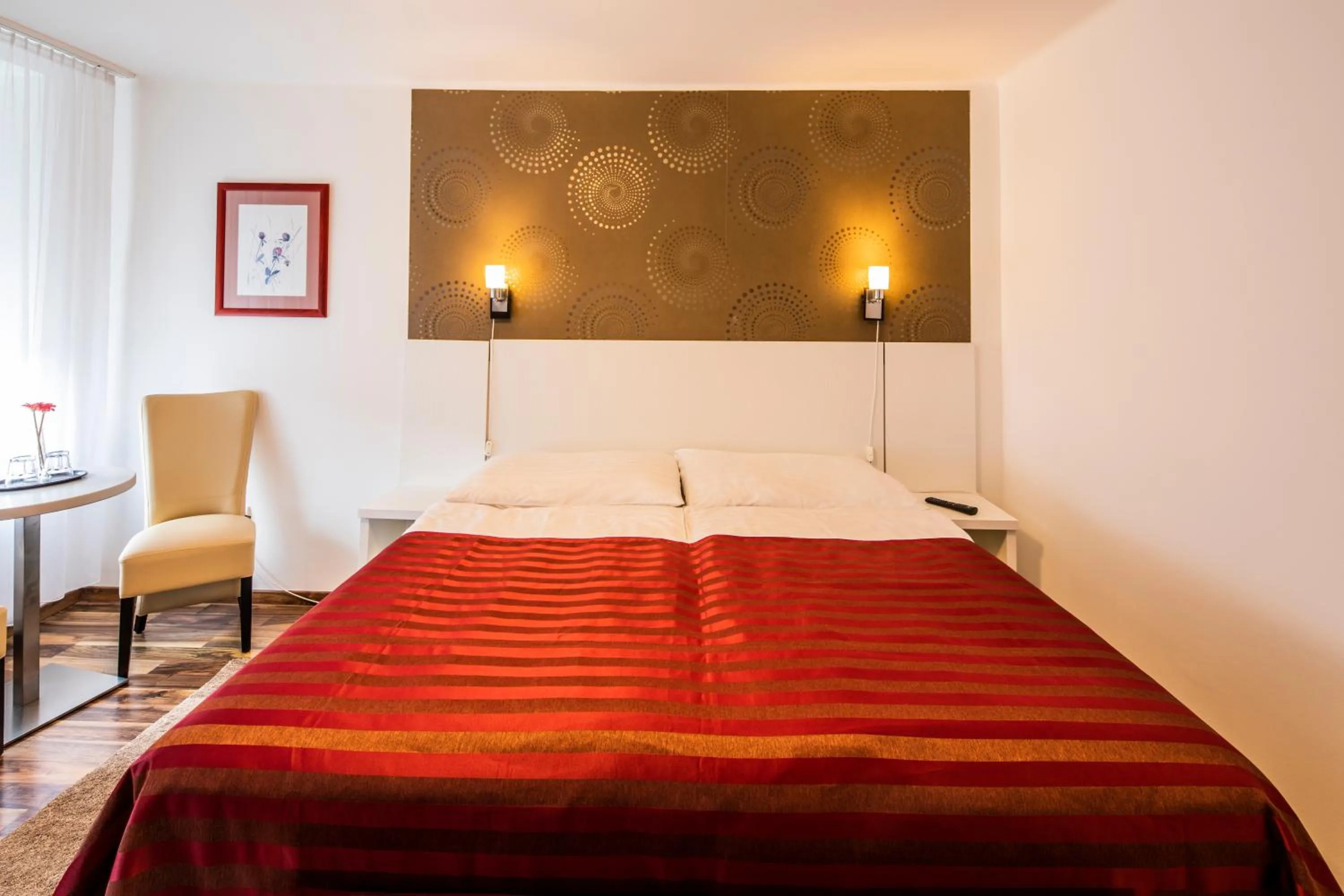 Riviéra Rooms Vendégszobák