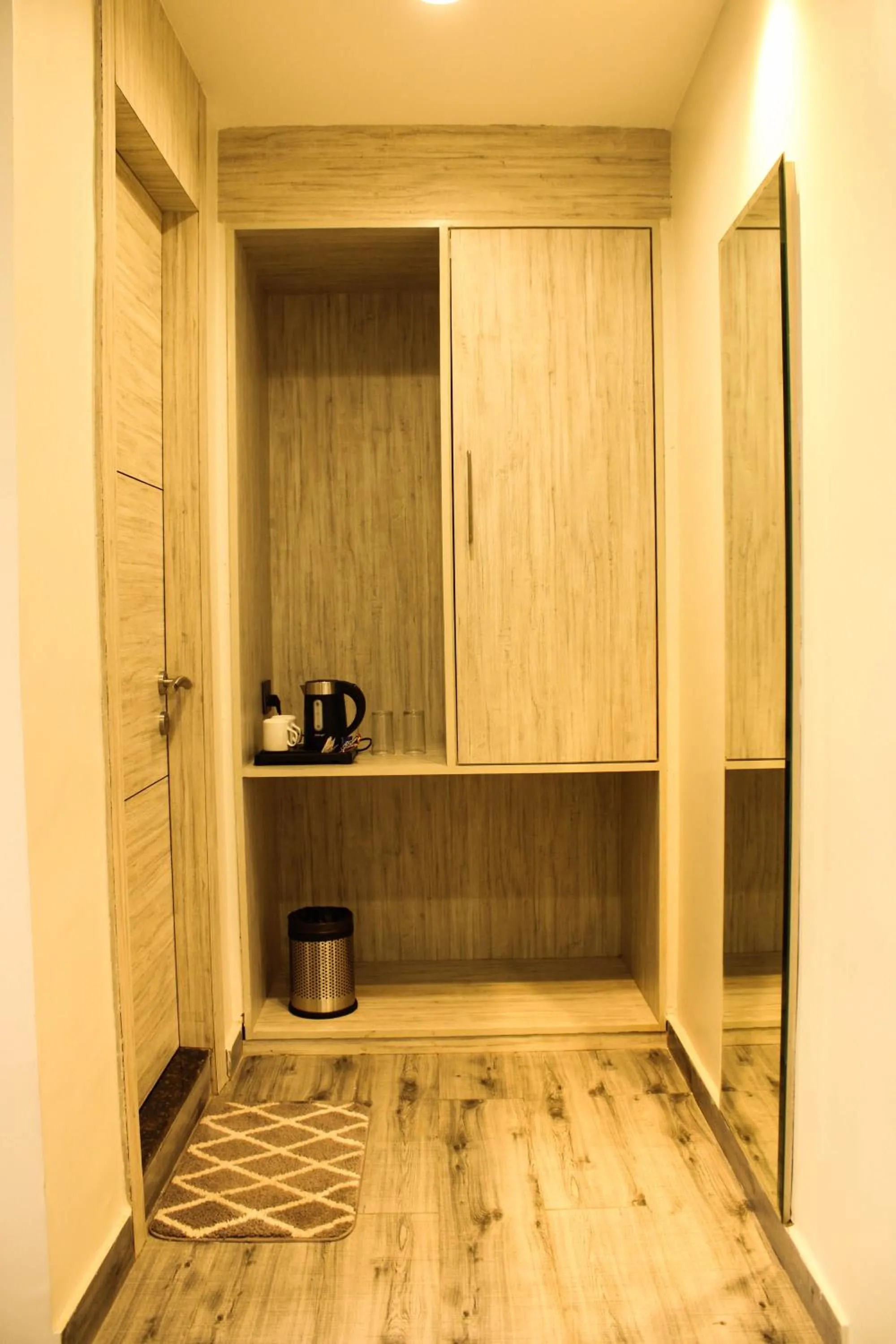 HOTEL 16 AVENUE