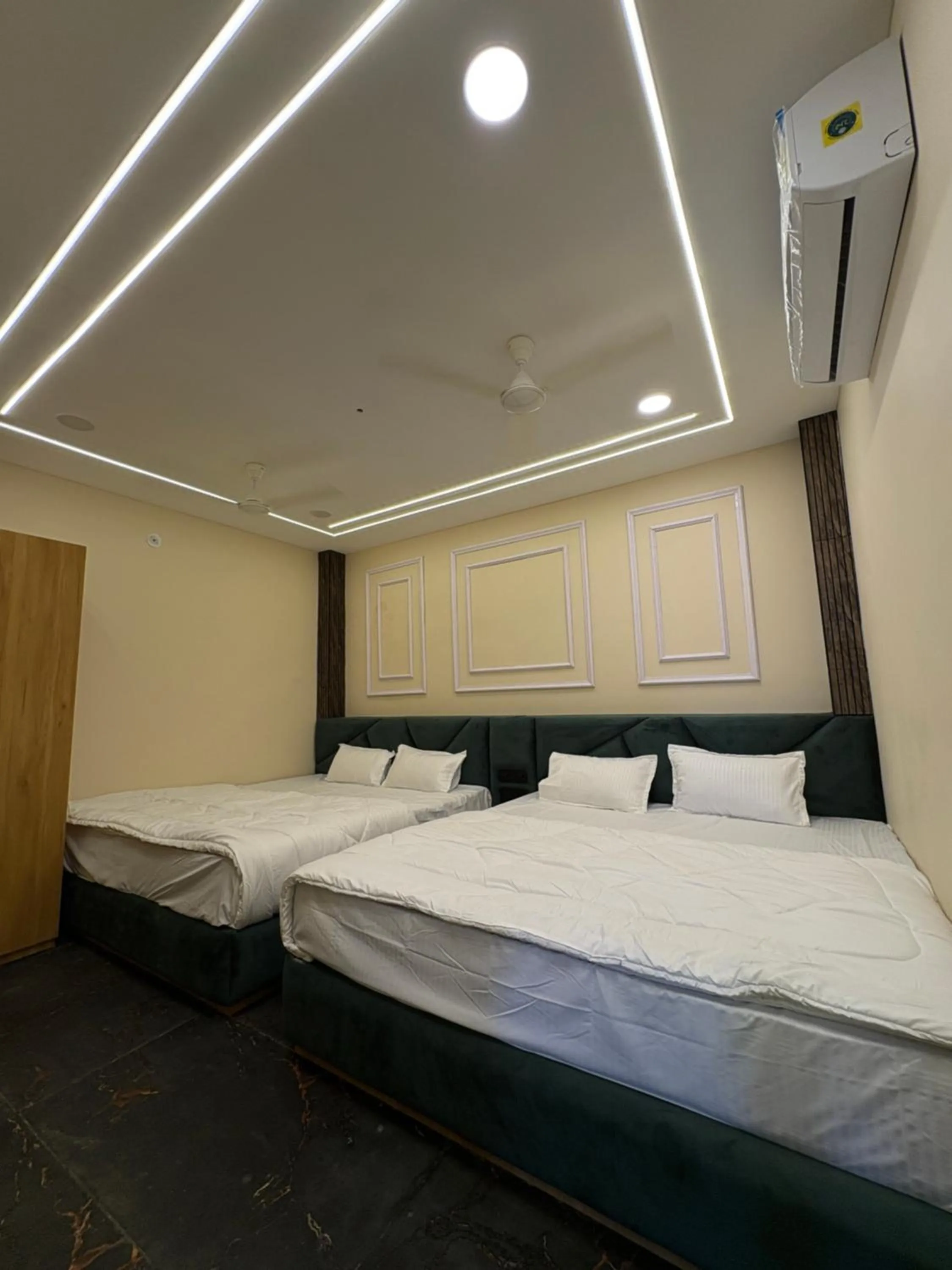 Bedroom in Hotel Naagshree