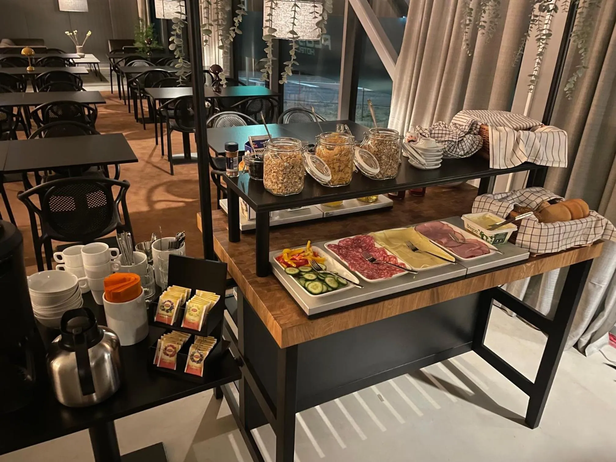 Breakfast in Playhotel