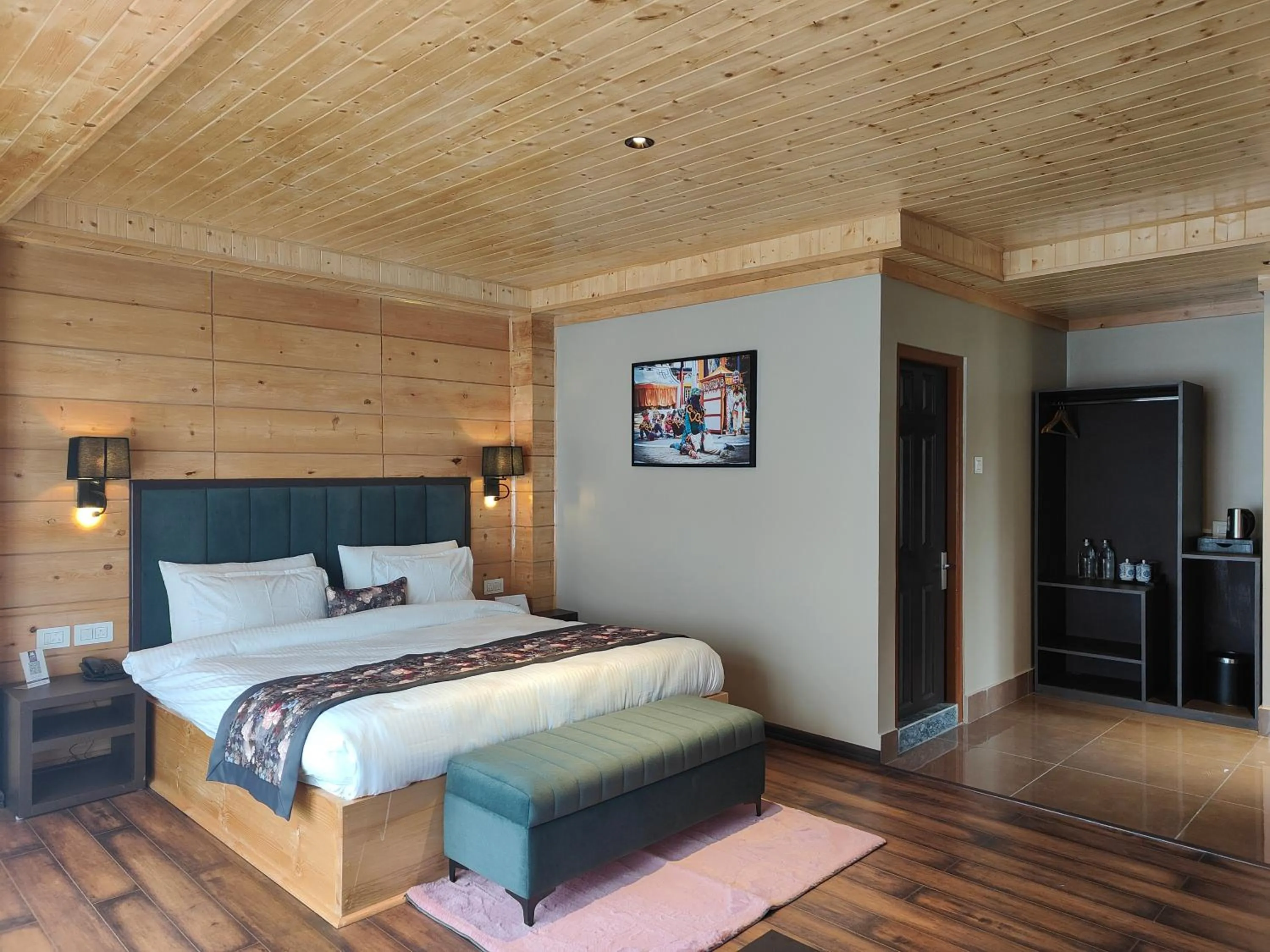 Bed in Mount Bayul Shangri-La Resort