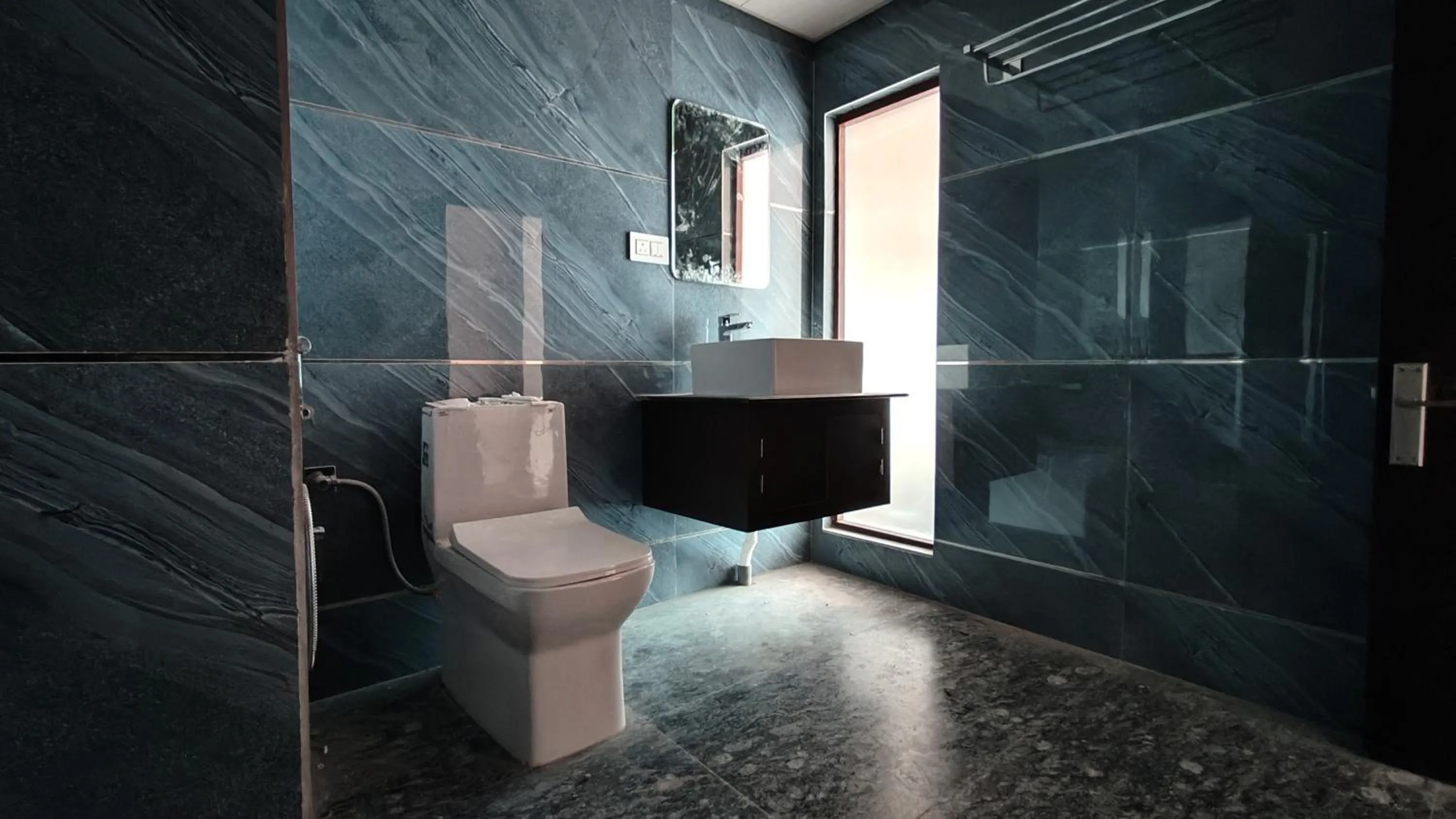 Bathroom in Mount Bayul Shangri-La Resort