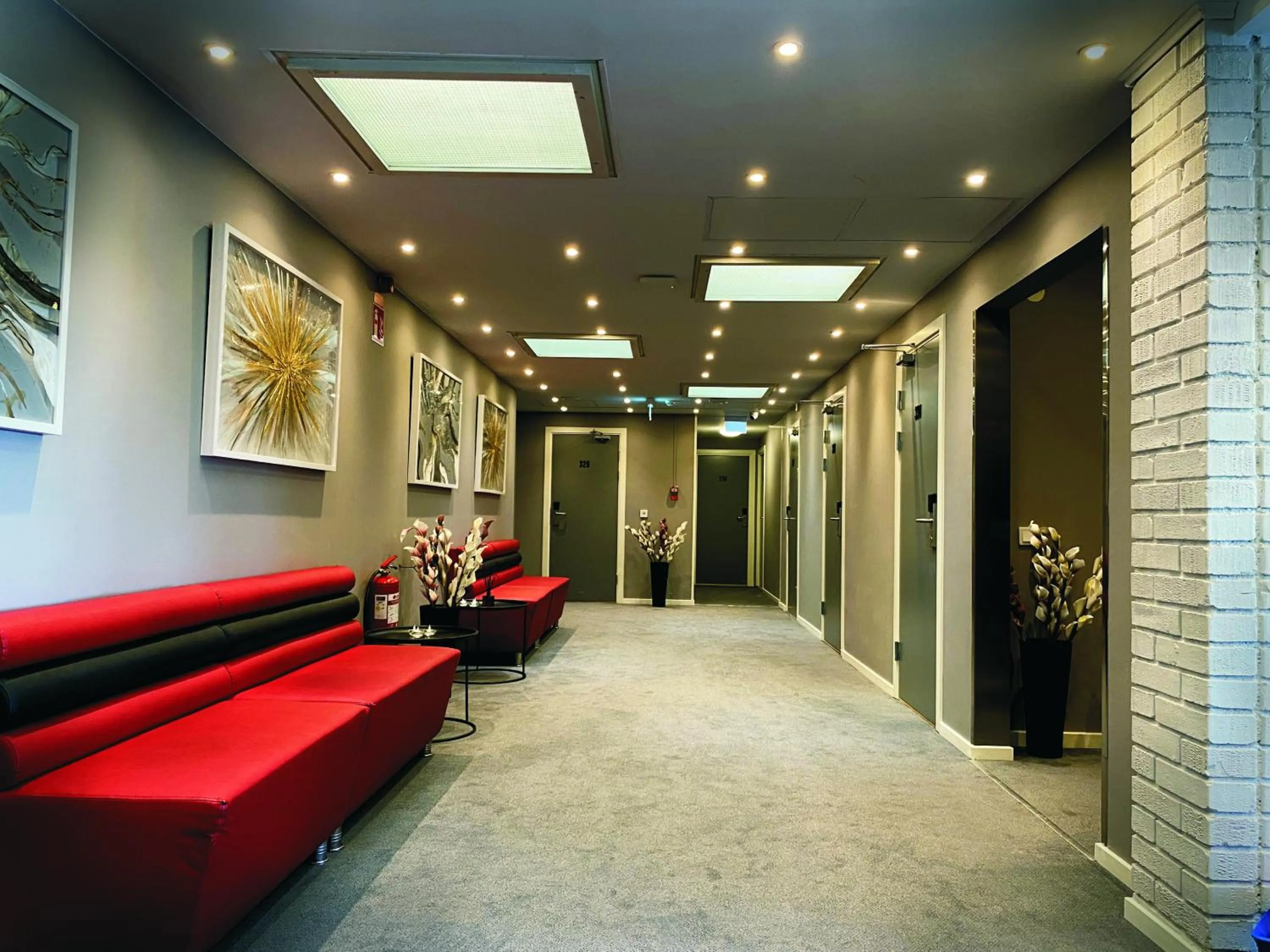 Seating area in Älvsjö stadshotell