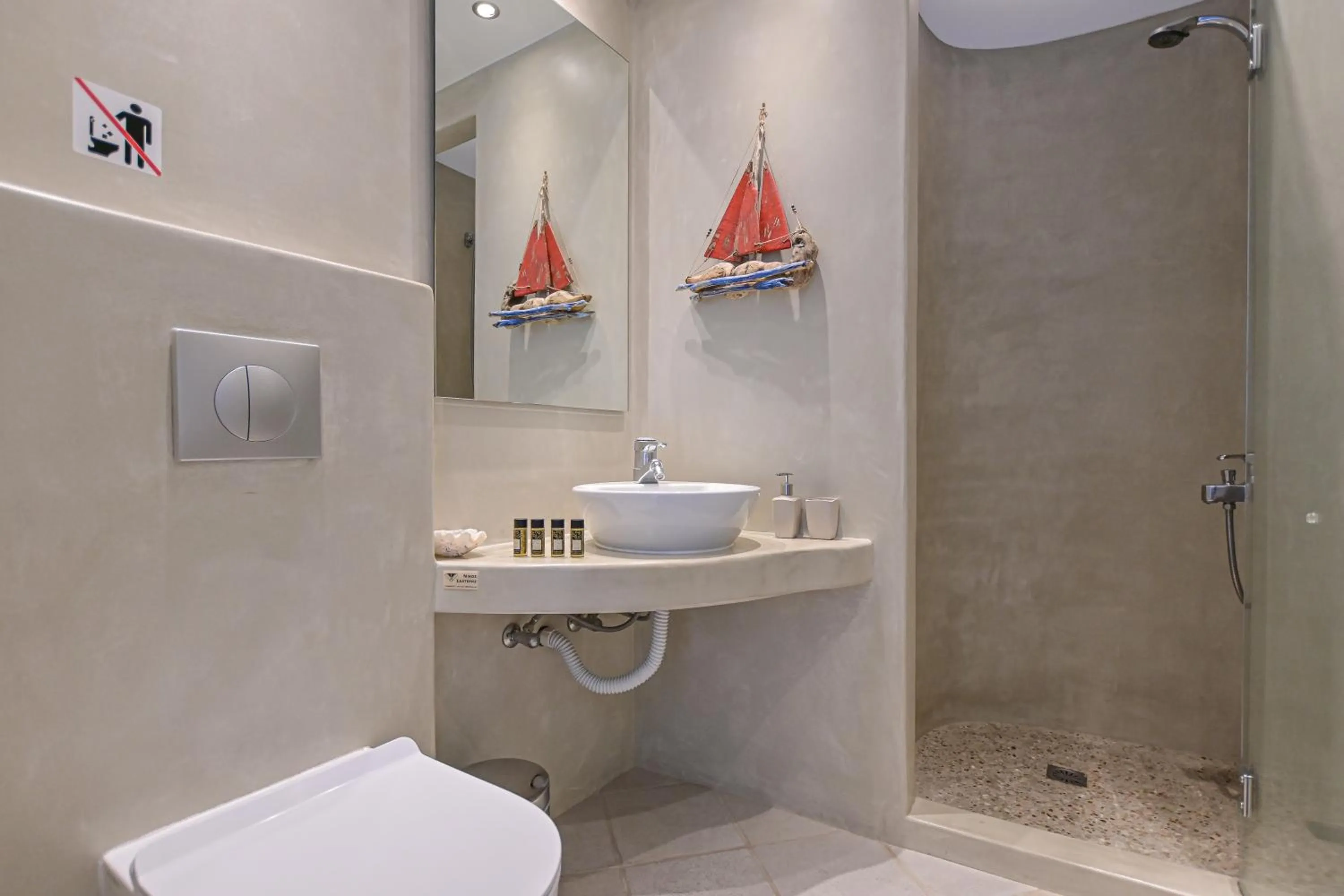 Shower in Sofi pension