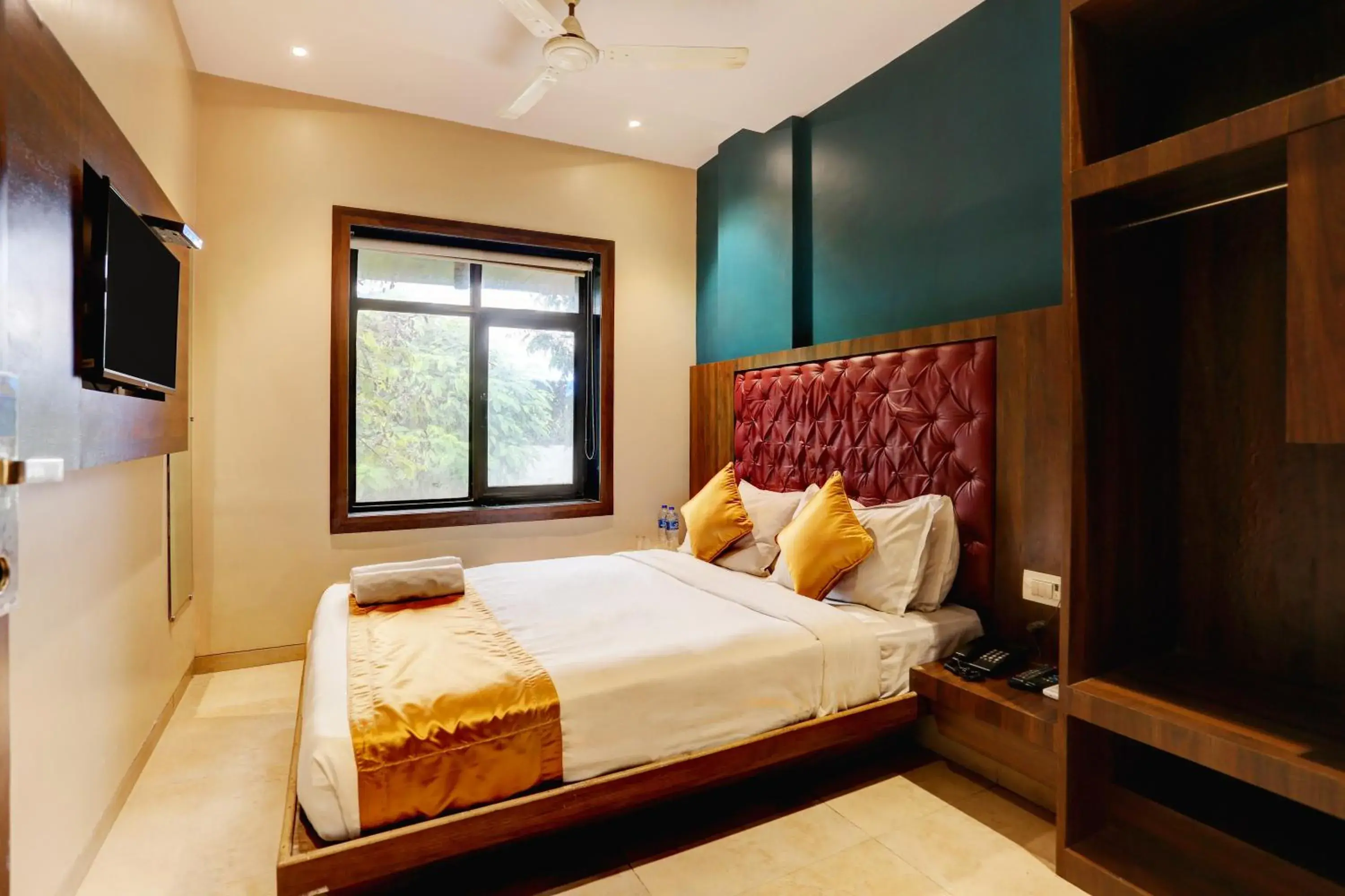 Bedroom, Bed in Hotel Sea Breeze Bedroom, Bed in Hotel Sea Breeze