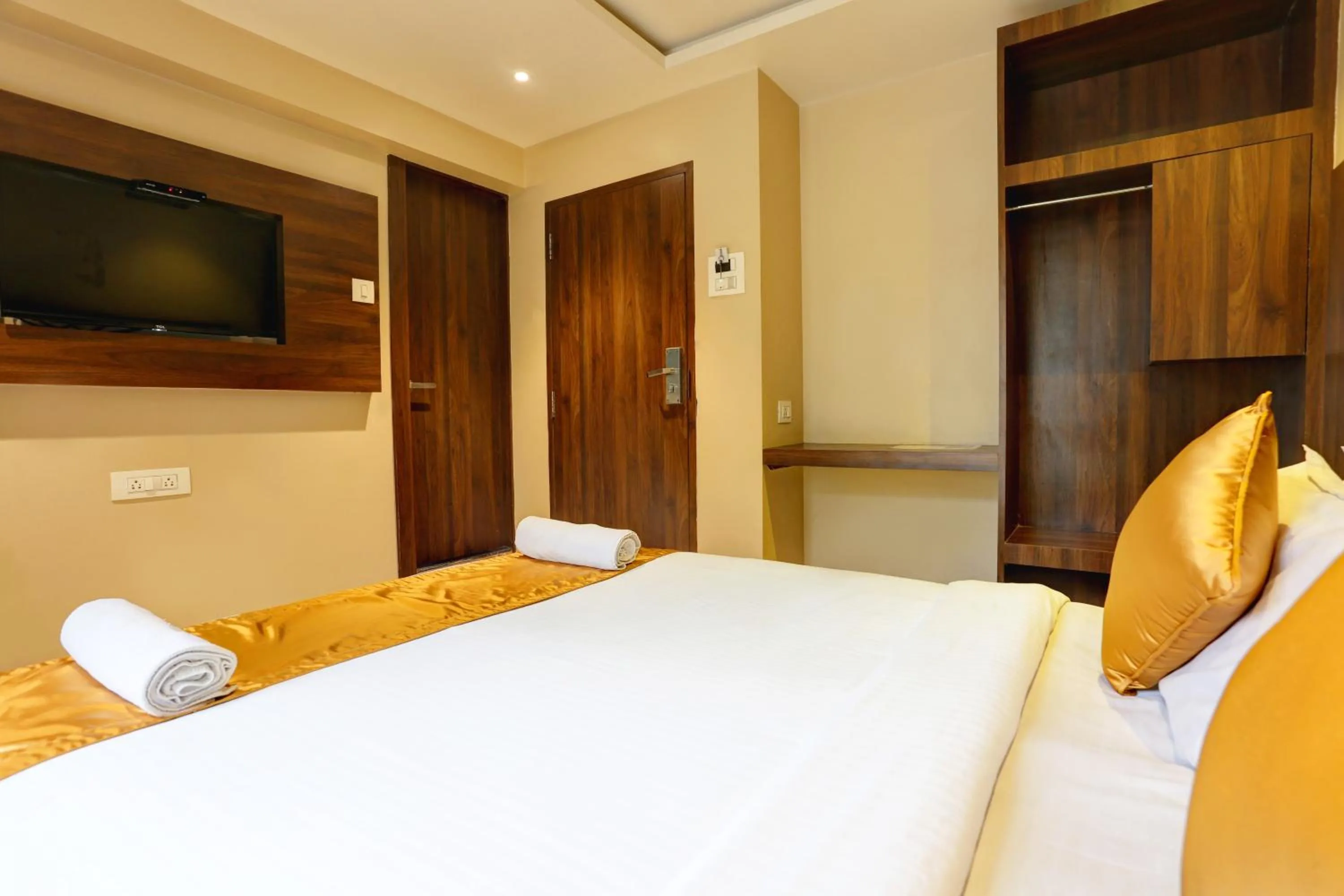 Bed in Hotel Sea Breeze