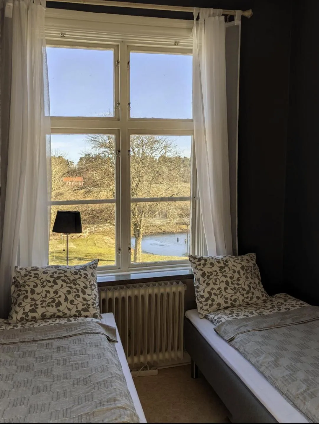 Bed in Brunsbo G:a Biskopsgård Hotell & Konferens