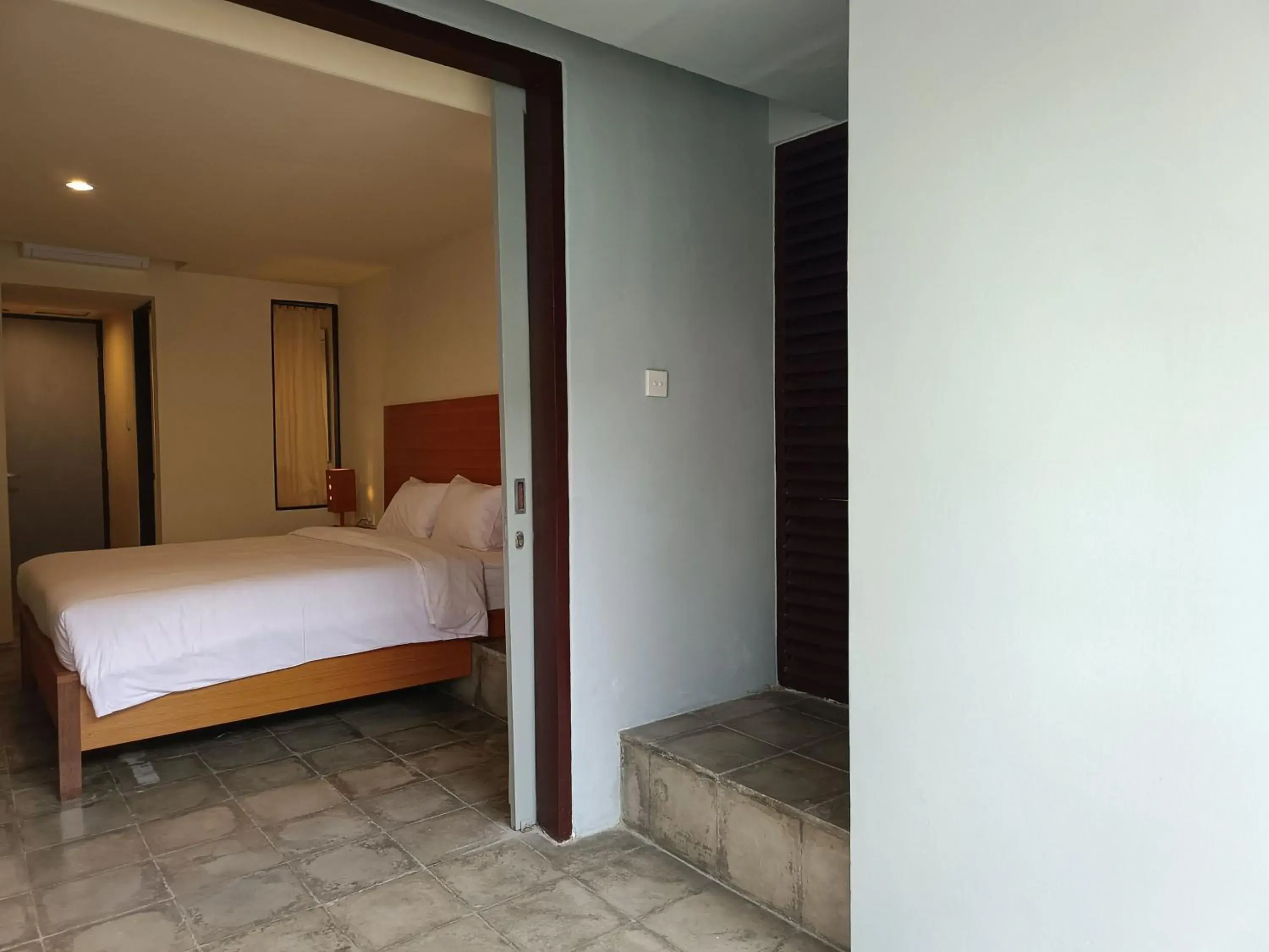 Bed in Kuta Living by Kamara Bed in Kuta Living by Kamara