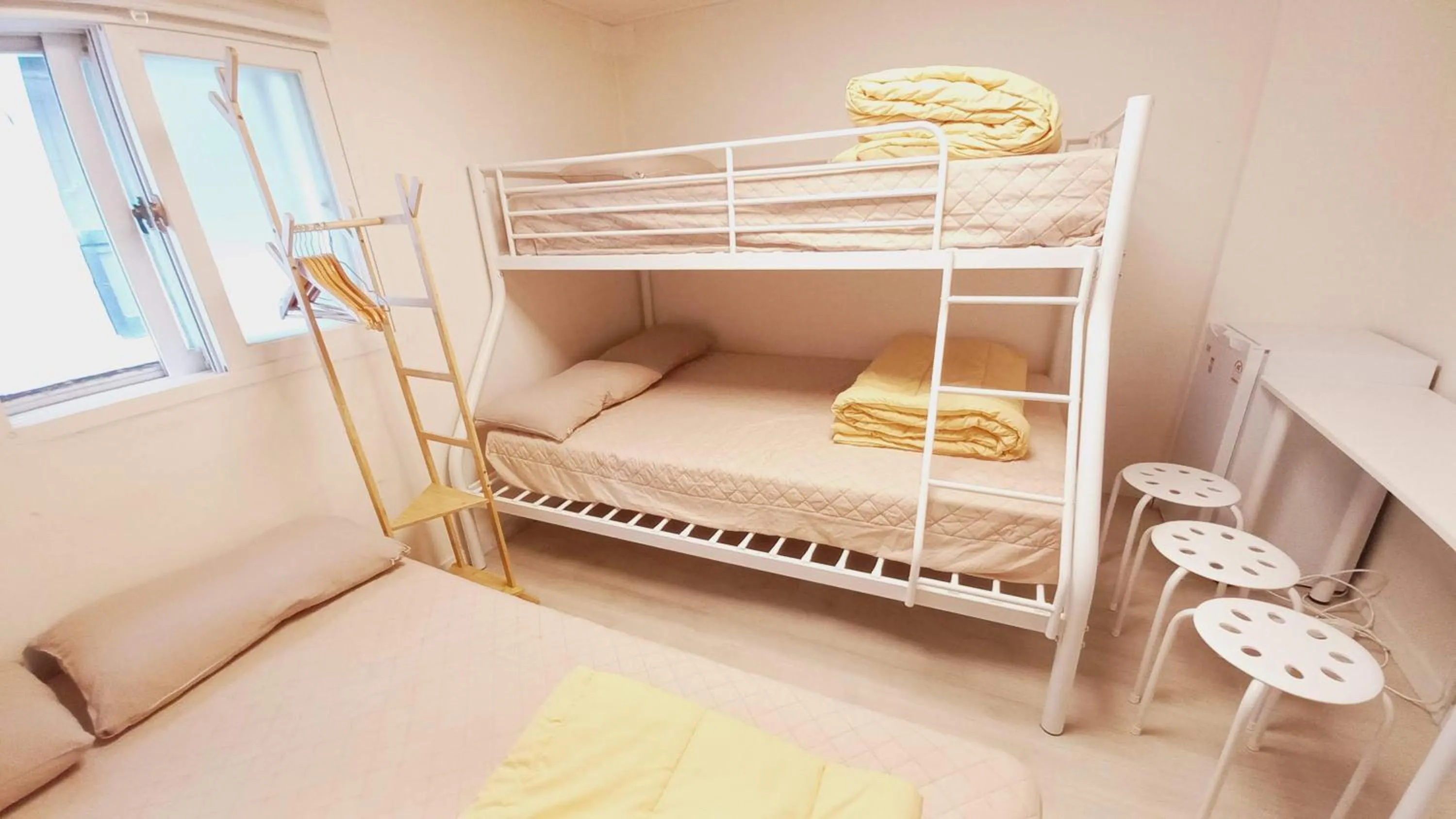 Bed in G Yongsan Inn