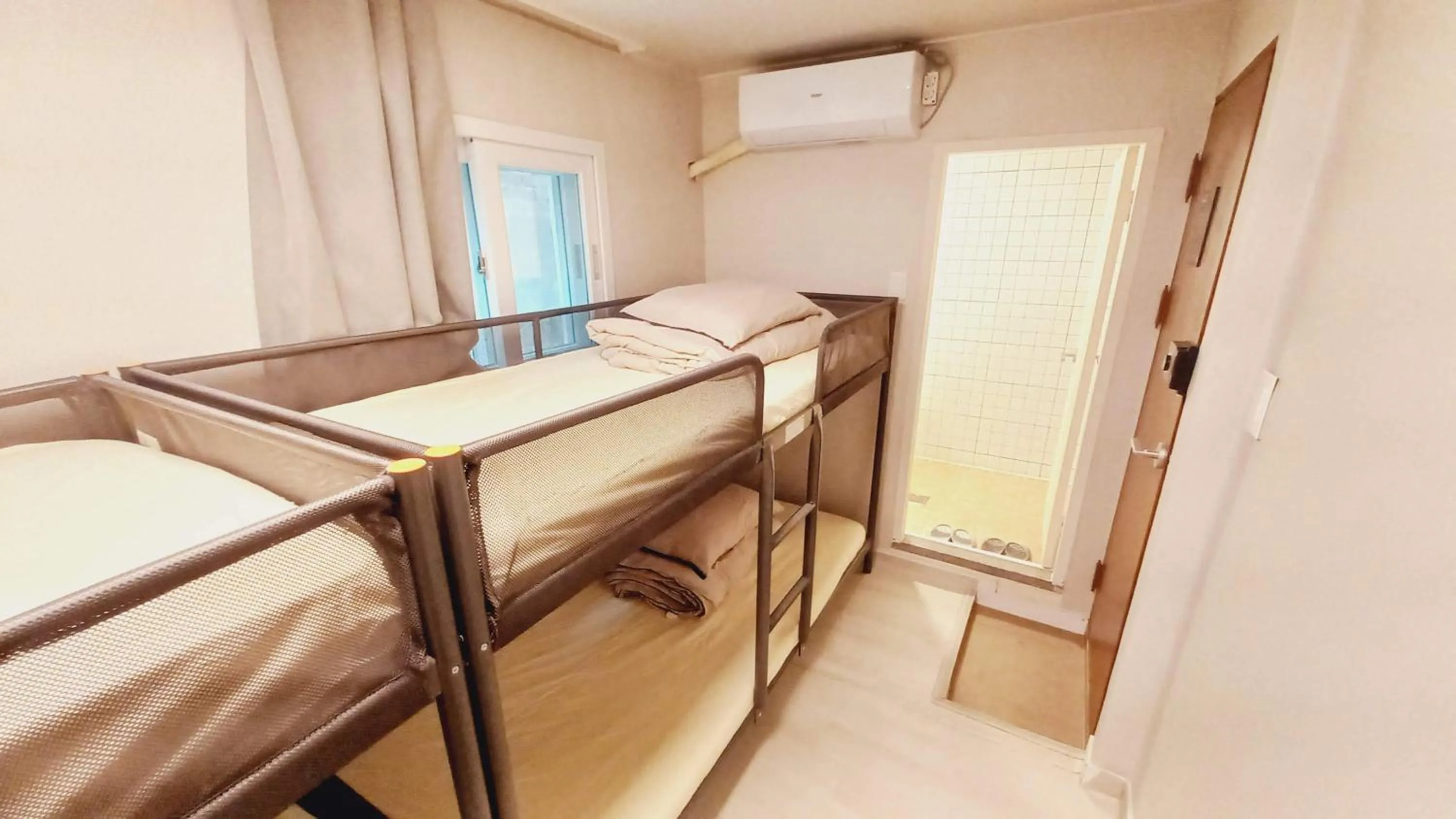 Bed in G Yongsan Inn