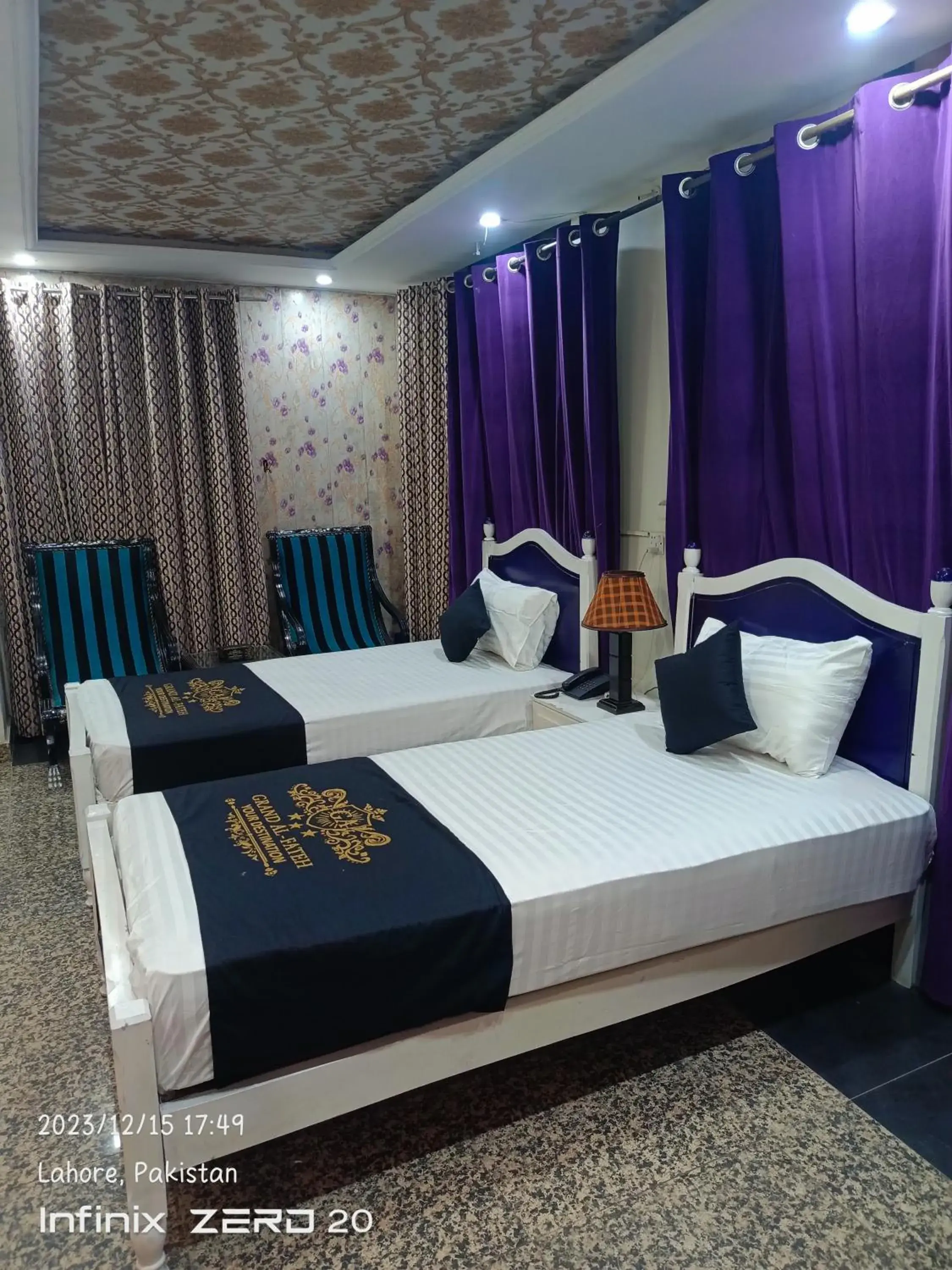 Deluxe Twin Room in Grand AlFateh Hotel Deluxe Twin Room in Grand AlFateh Hotel
