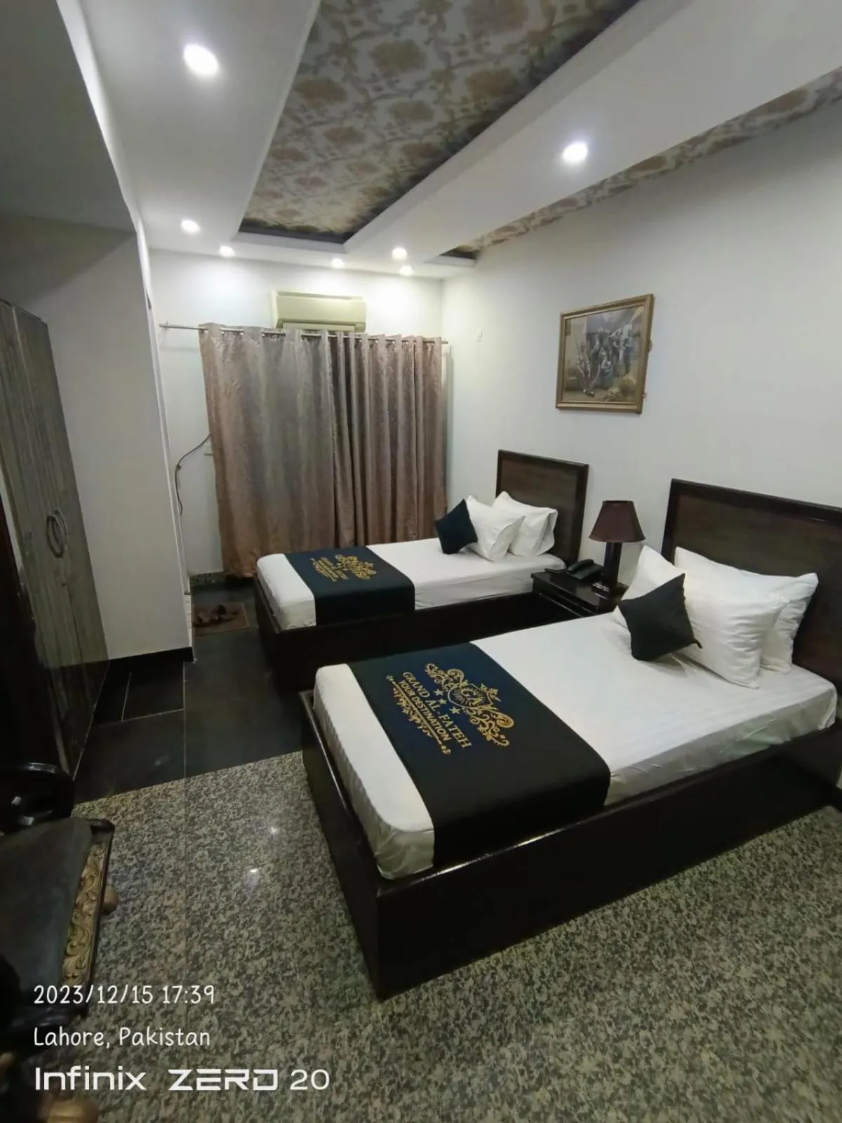 Bed in Grand AlFateh Hotel