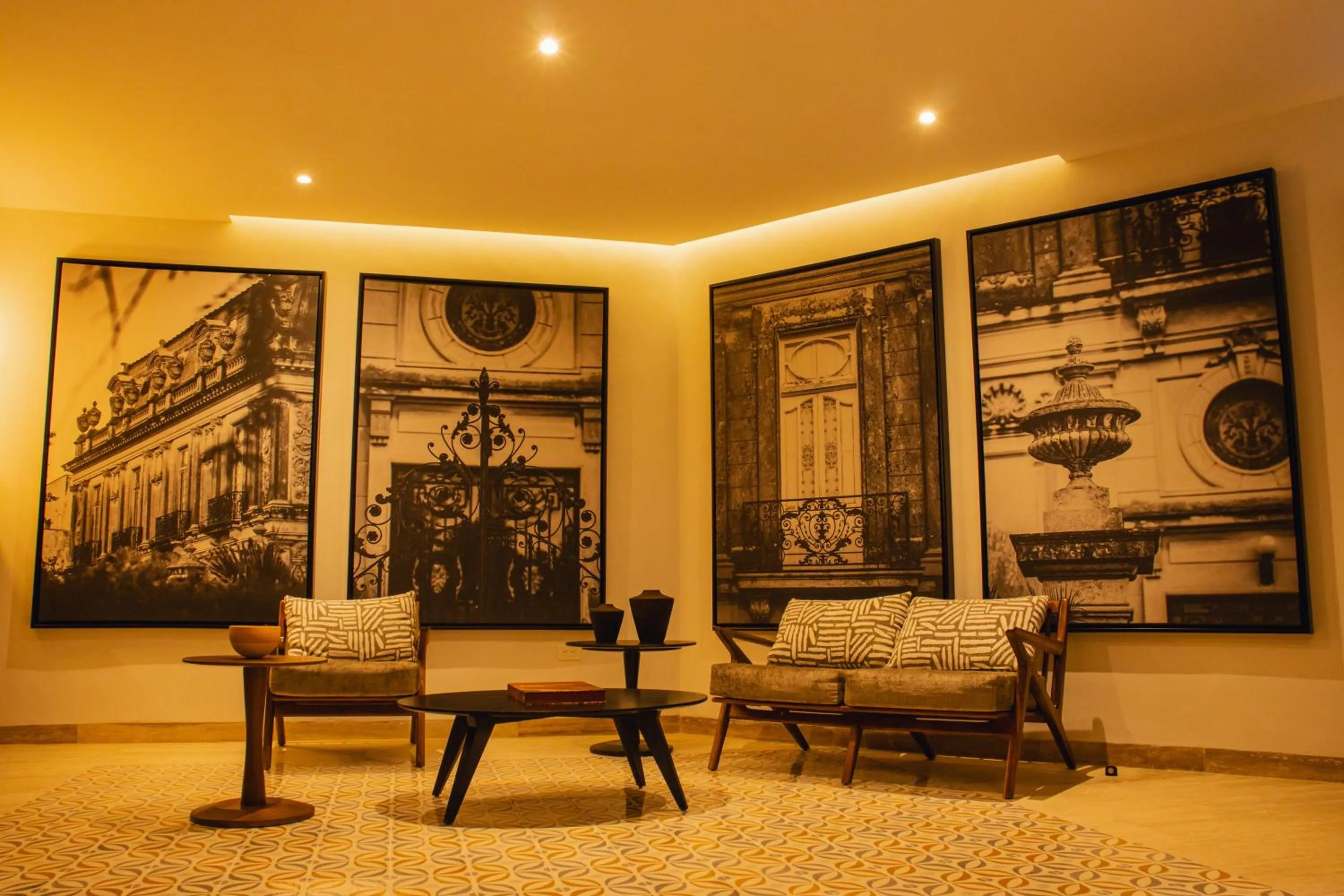 Living room in Casa Continental Hotel Boutique & Suites - Adults Only