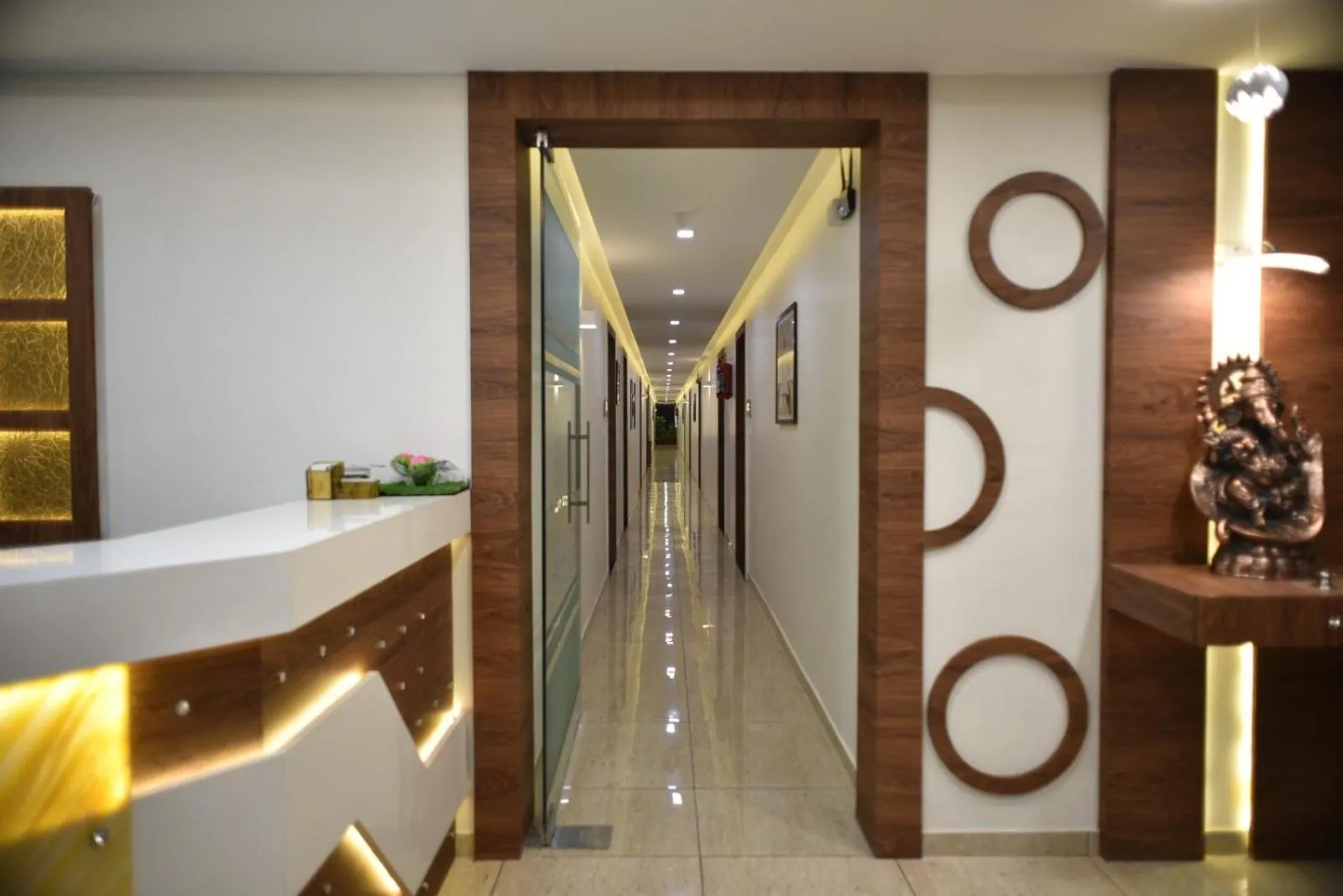 Hotel Royal Residency