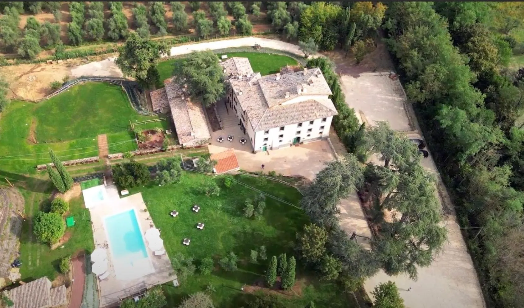 Pietra Campana Italian Villa Orvieto