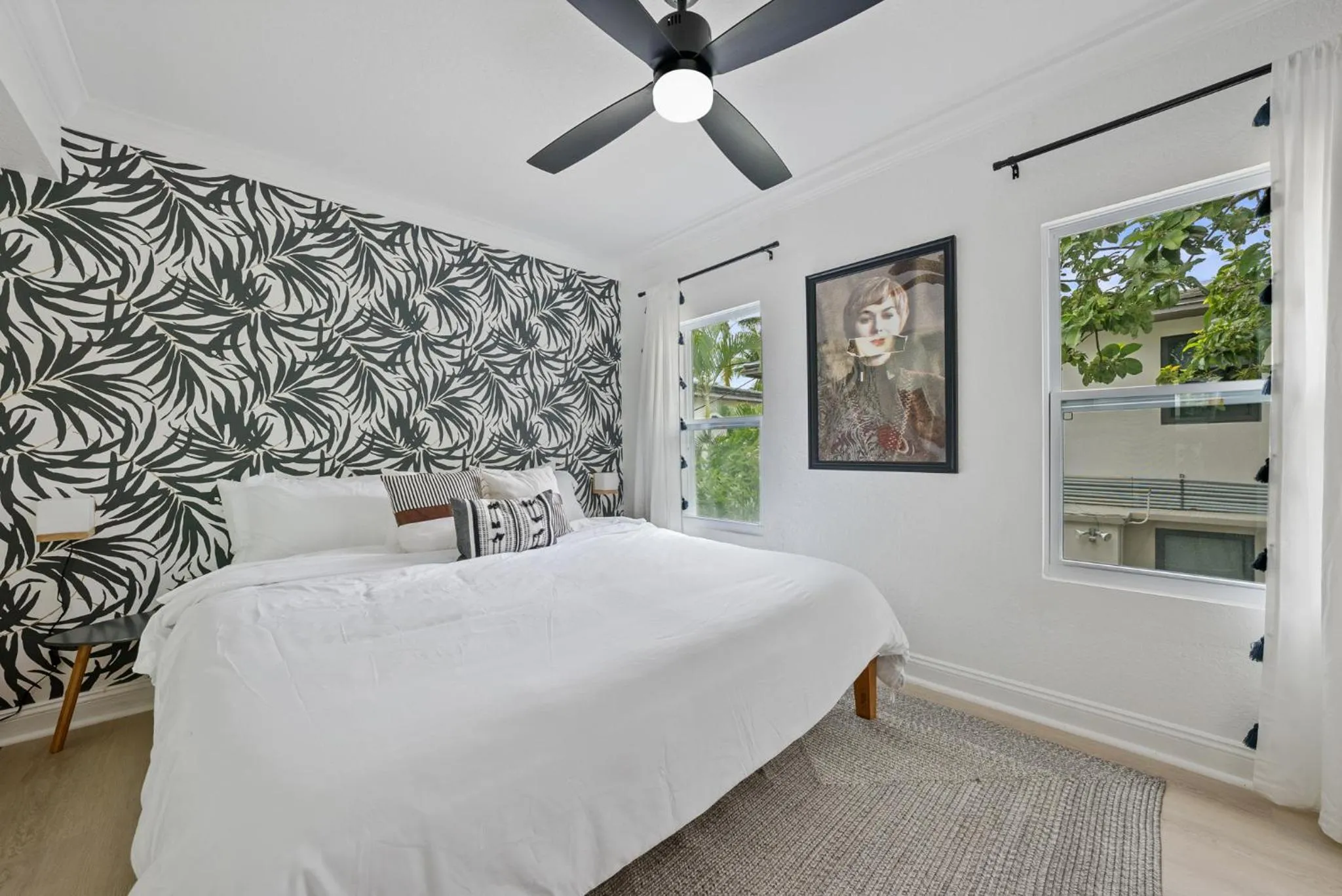 Las Olas Guest House