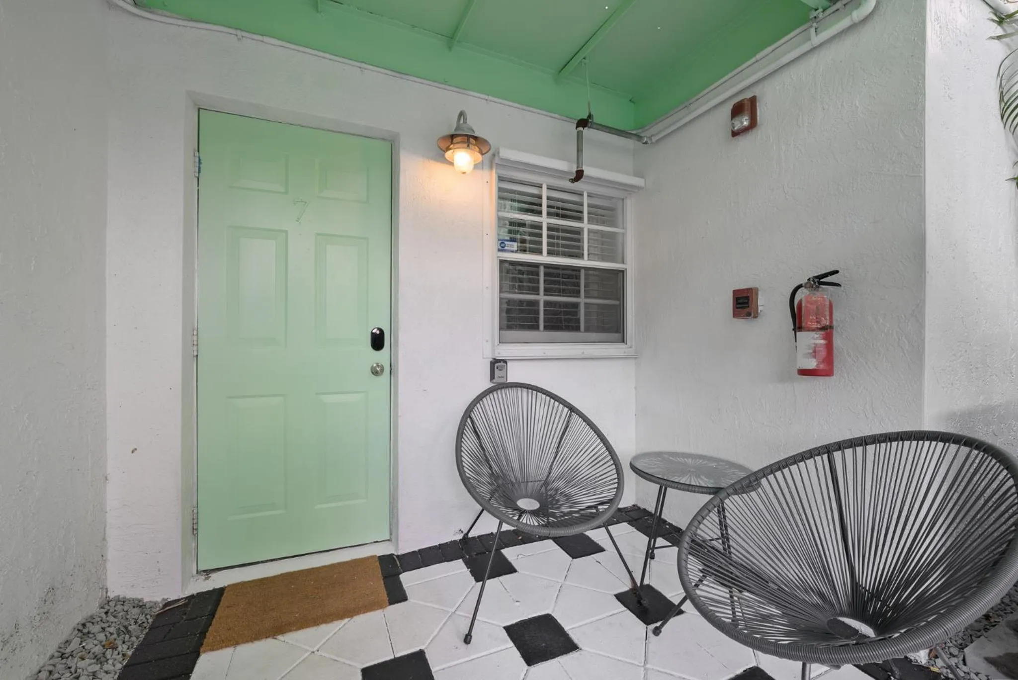 Property building in Las Olas Guest House