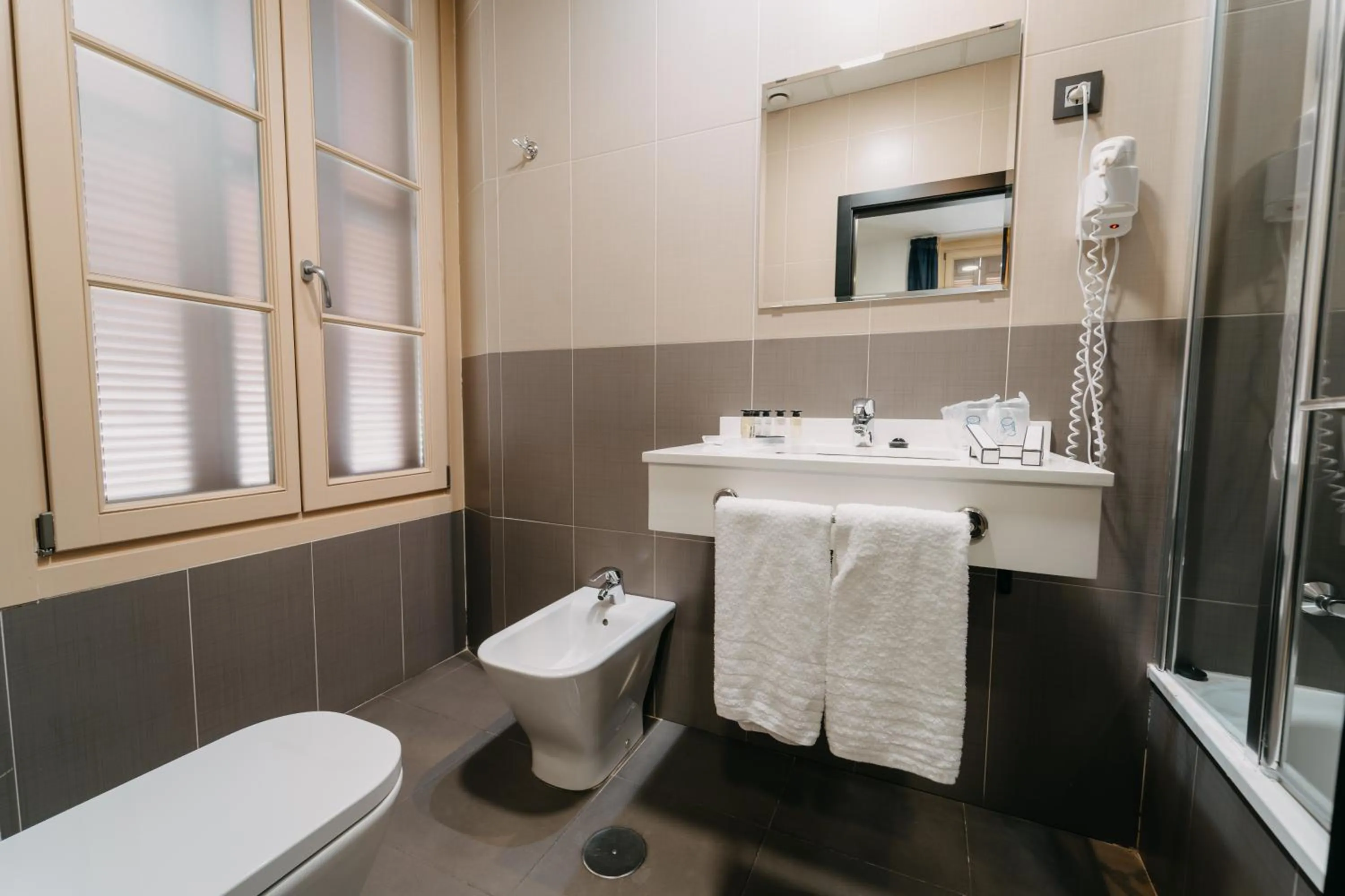 Photo of the whole room in Soho Boutique Malaga