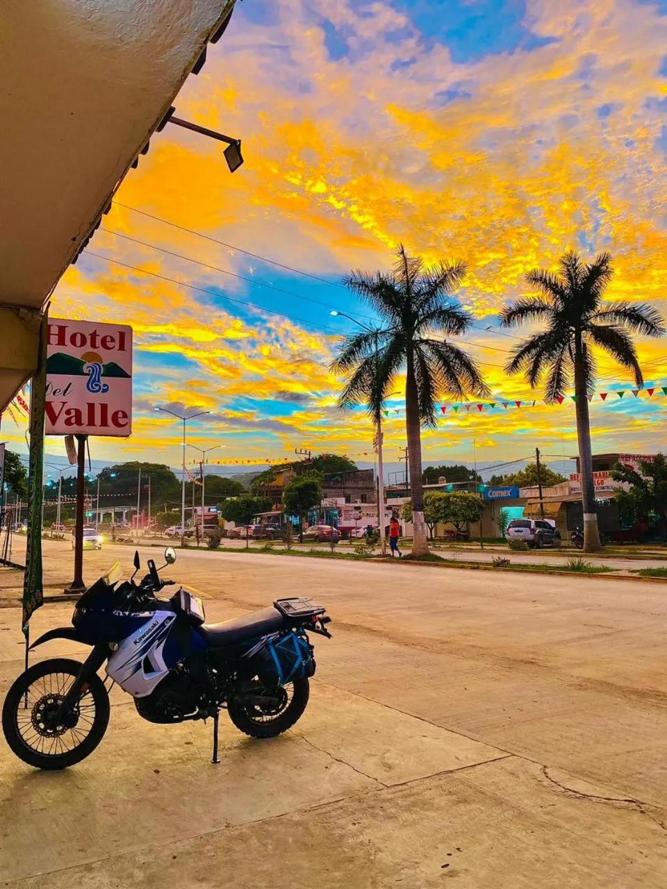 Sunset in Hotel Del Valle