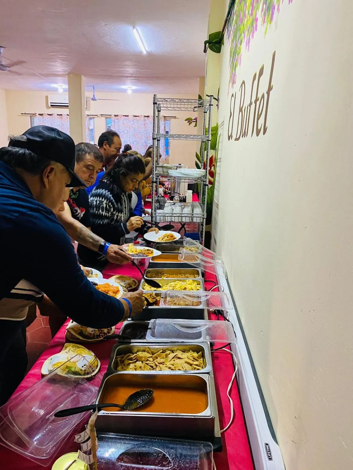 Restaurant/places to eat in Hotel Del Valle