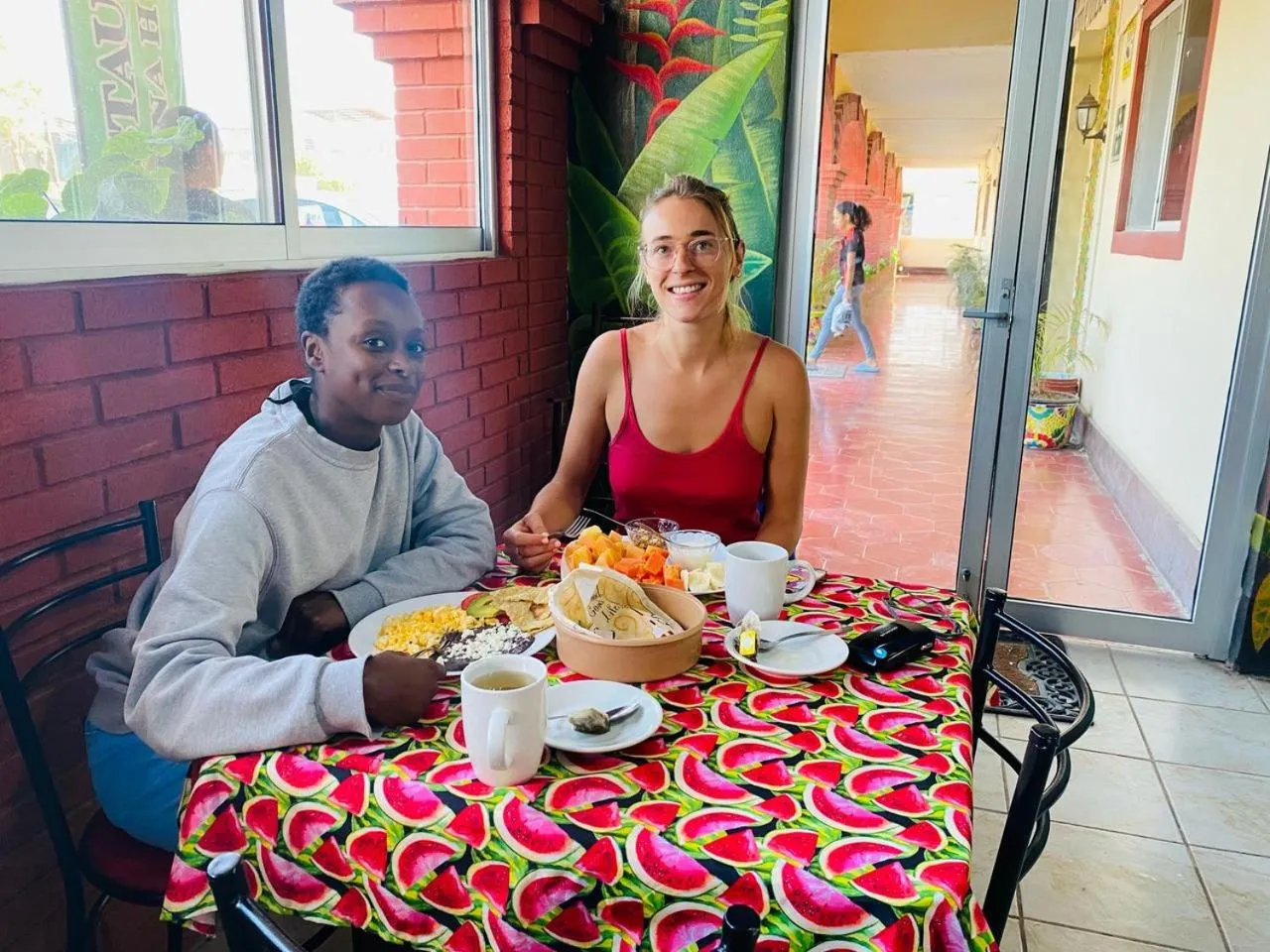 Restaurant/places to eat in Hotel Del Valle