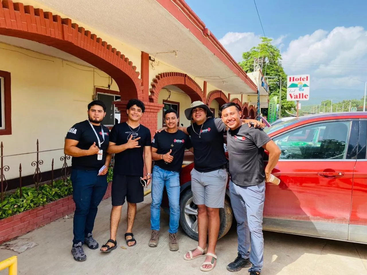 Property building in Hotel Del Valle