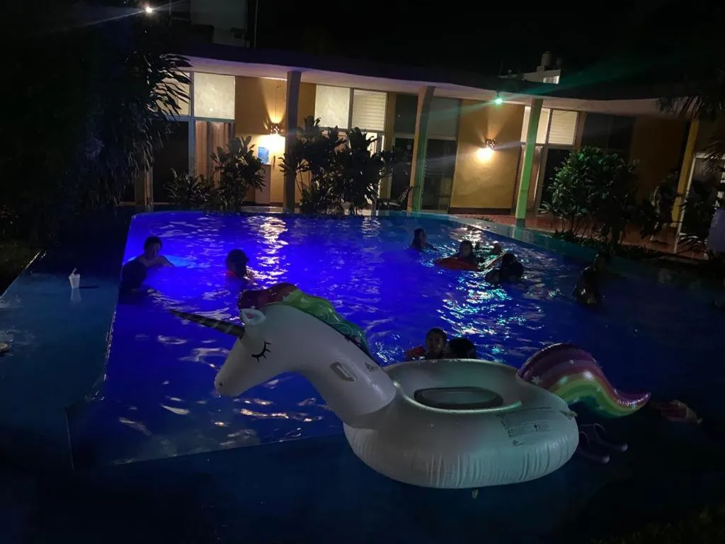 Swimming pool in Hotel Del Valle