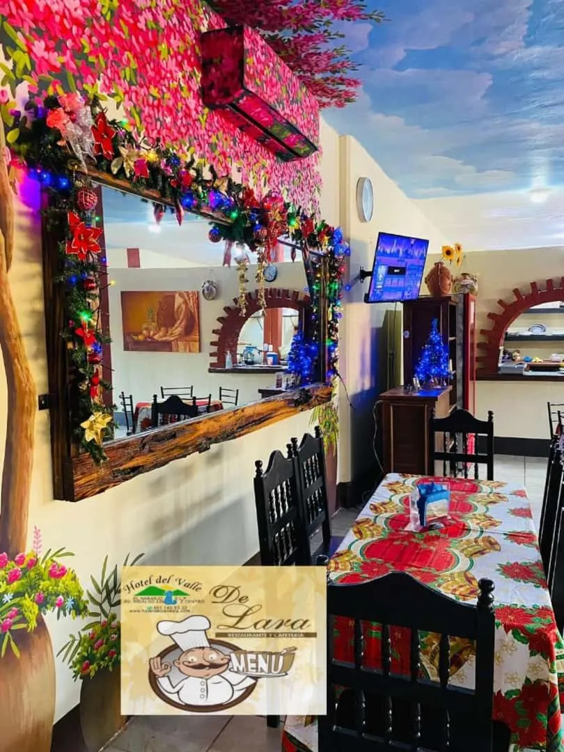 Restaurant/places to eat in Hotel Del Valle