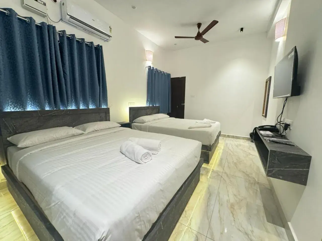 Deluxe Family Suite in La Tamara Suite - TIE Deluxe Family Suite in La Tamara Suite - TIE