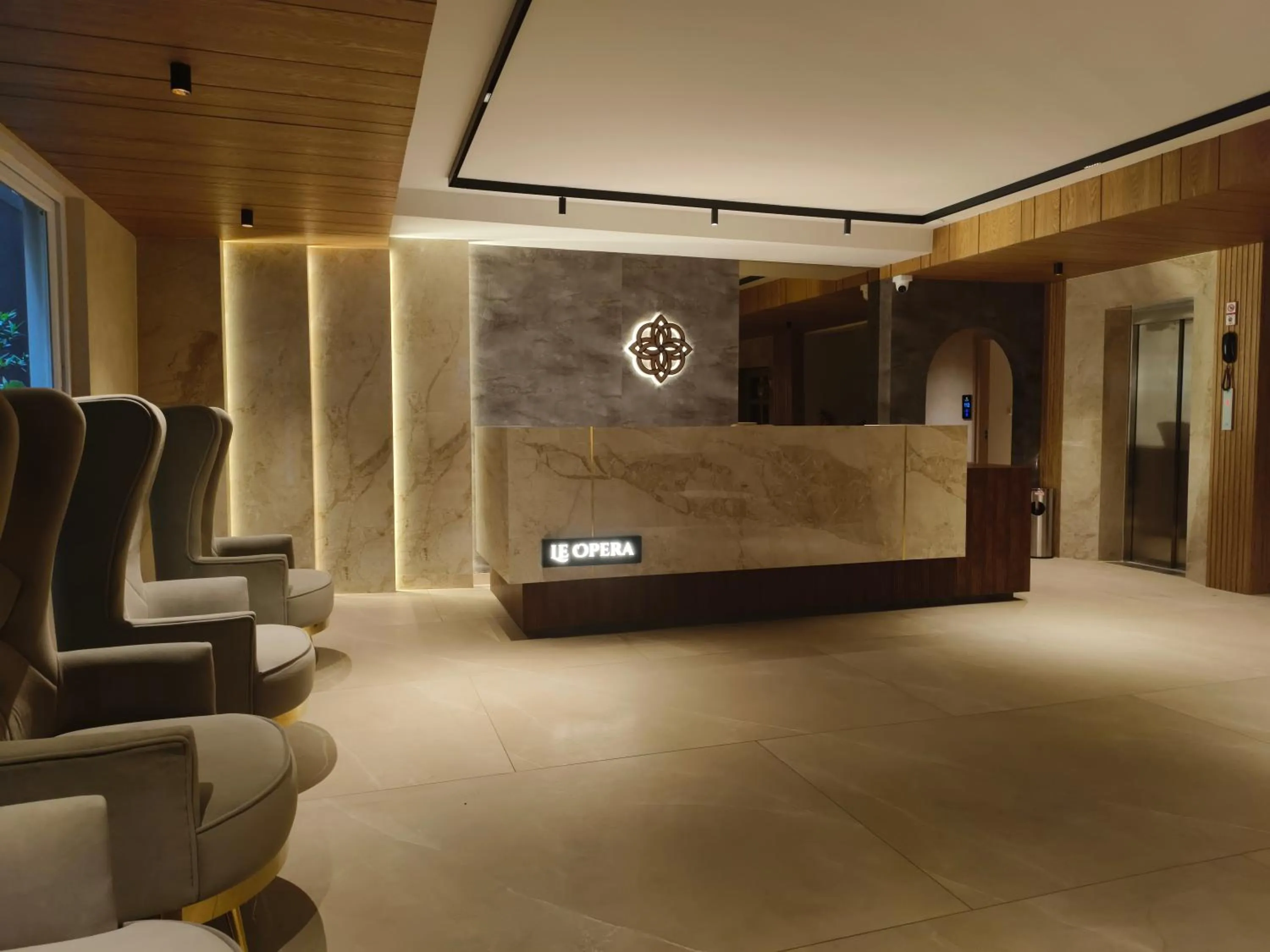 Lobby or reception in Hotel Le Opera