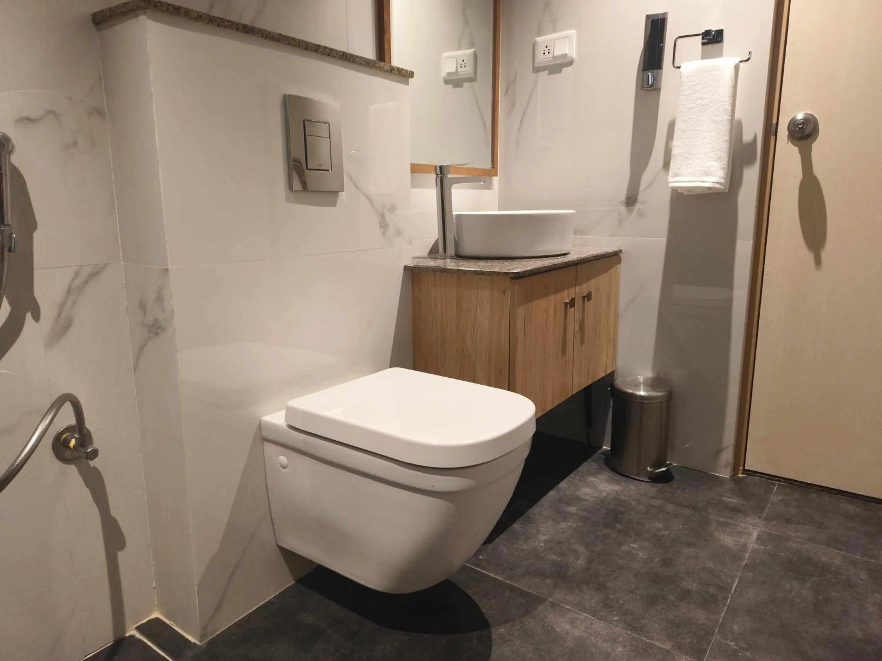 Bathroom in Hotel Le Opera