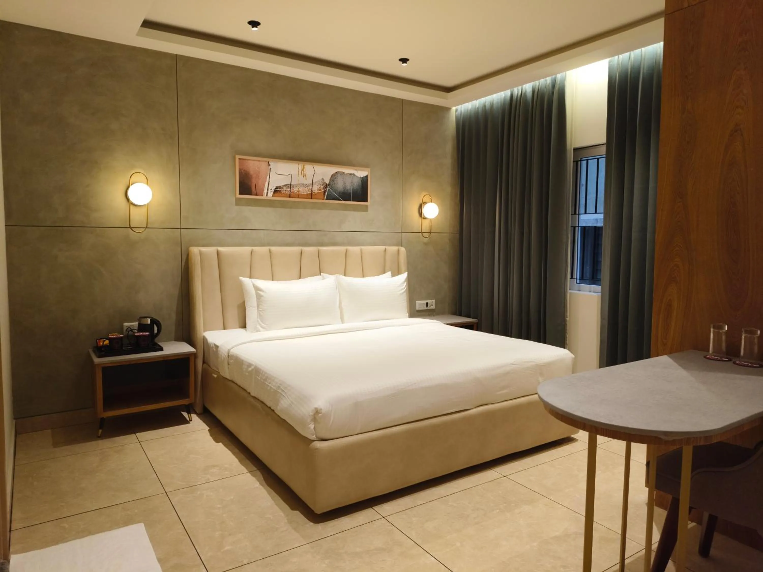 Bed in Hotel Le Opera