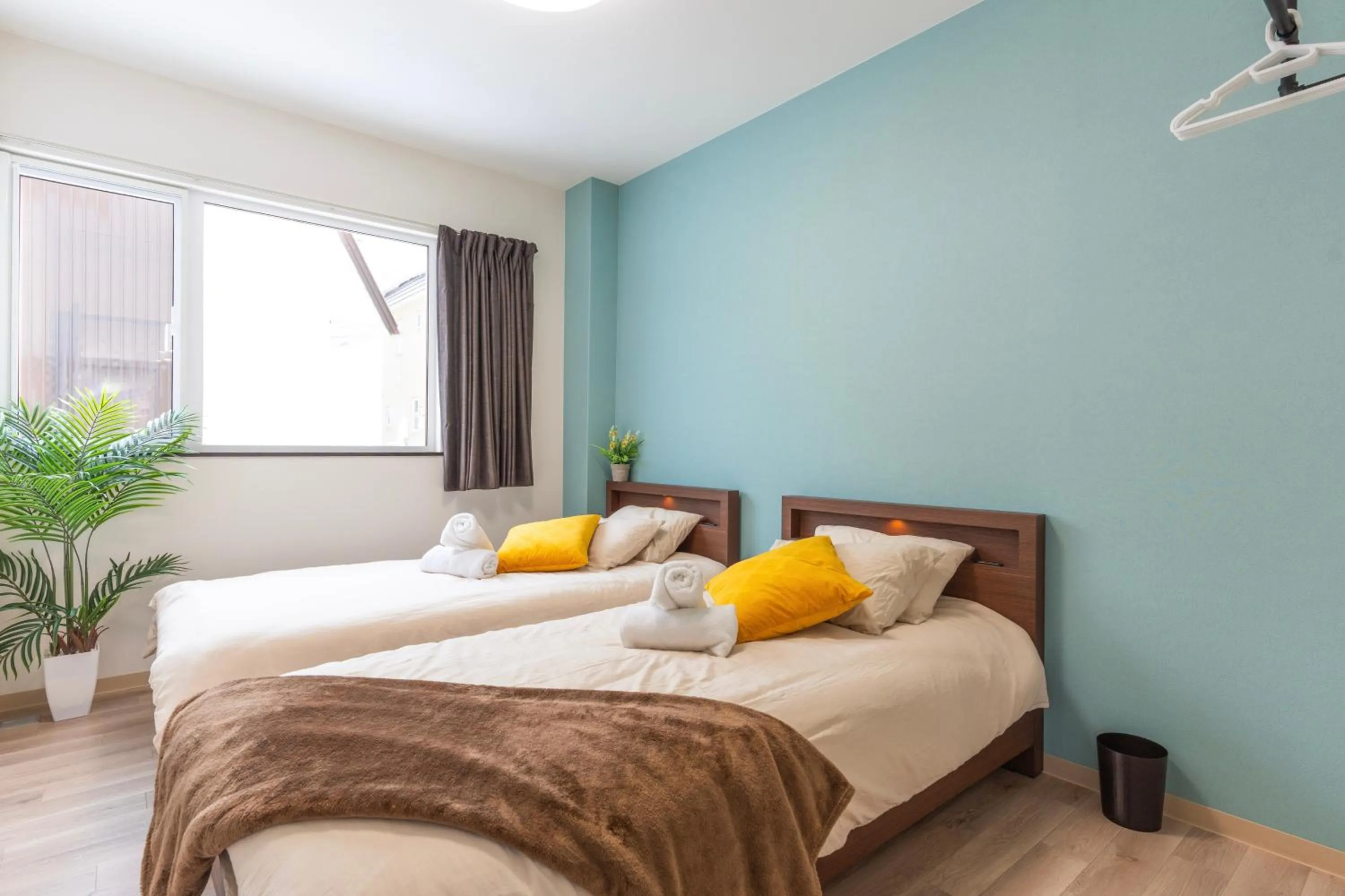 Bed in FuranoSky - White