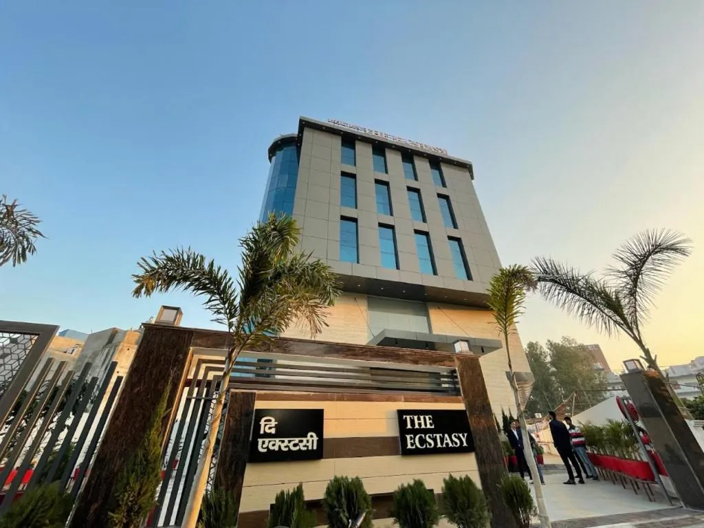 Property building in The Ecstasy Hotel