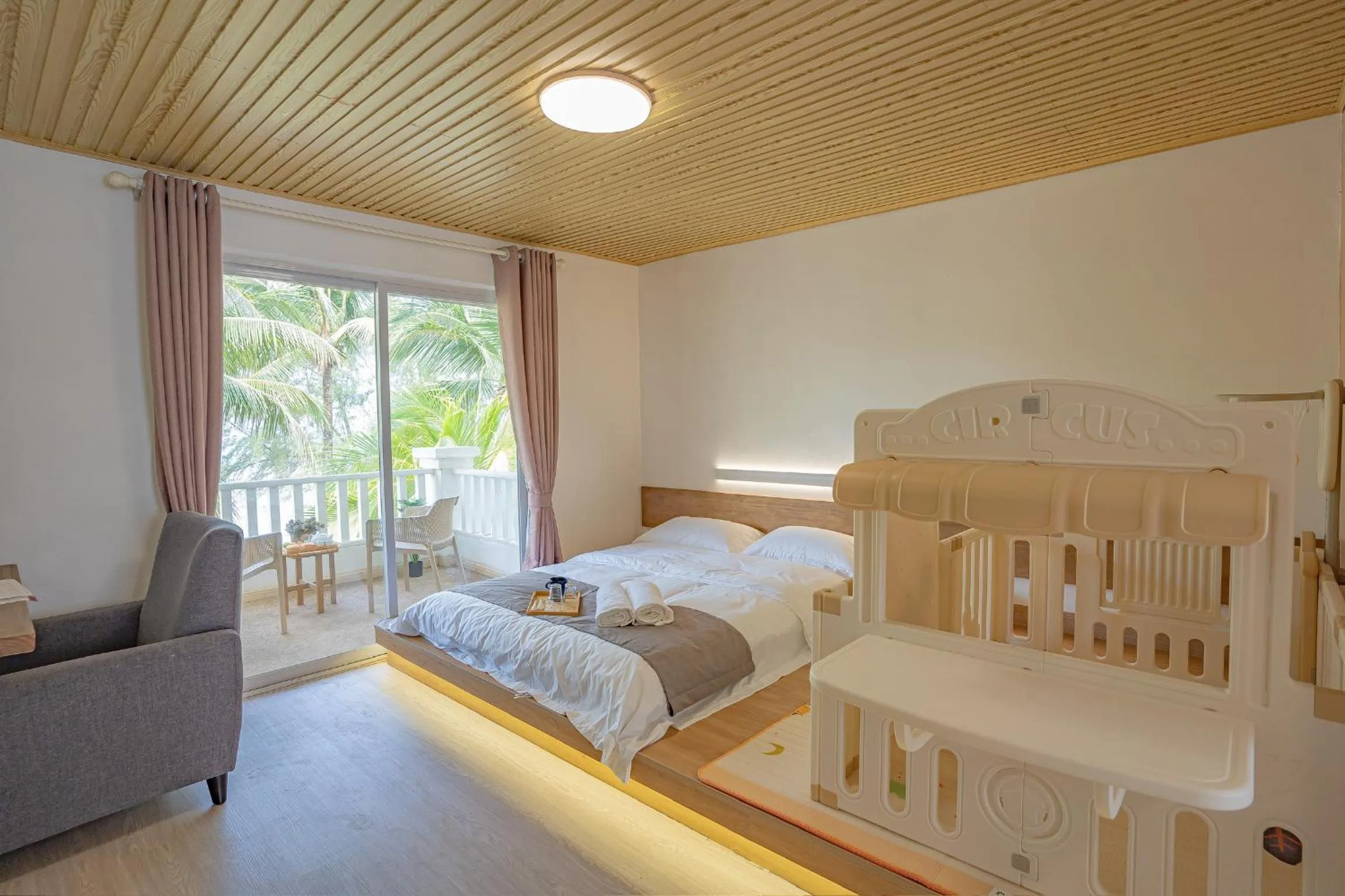 Bedroom, Bed in BIDONG VIEW RESORT