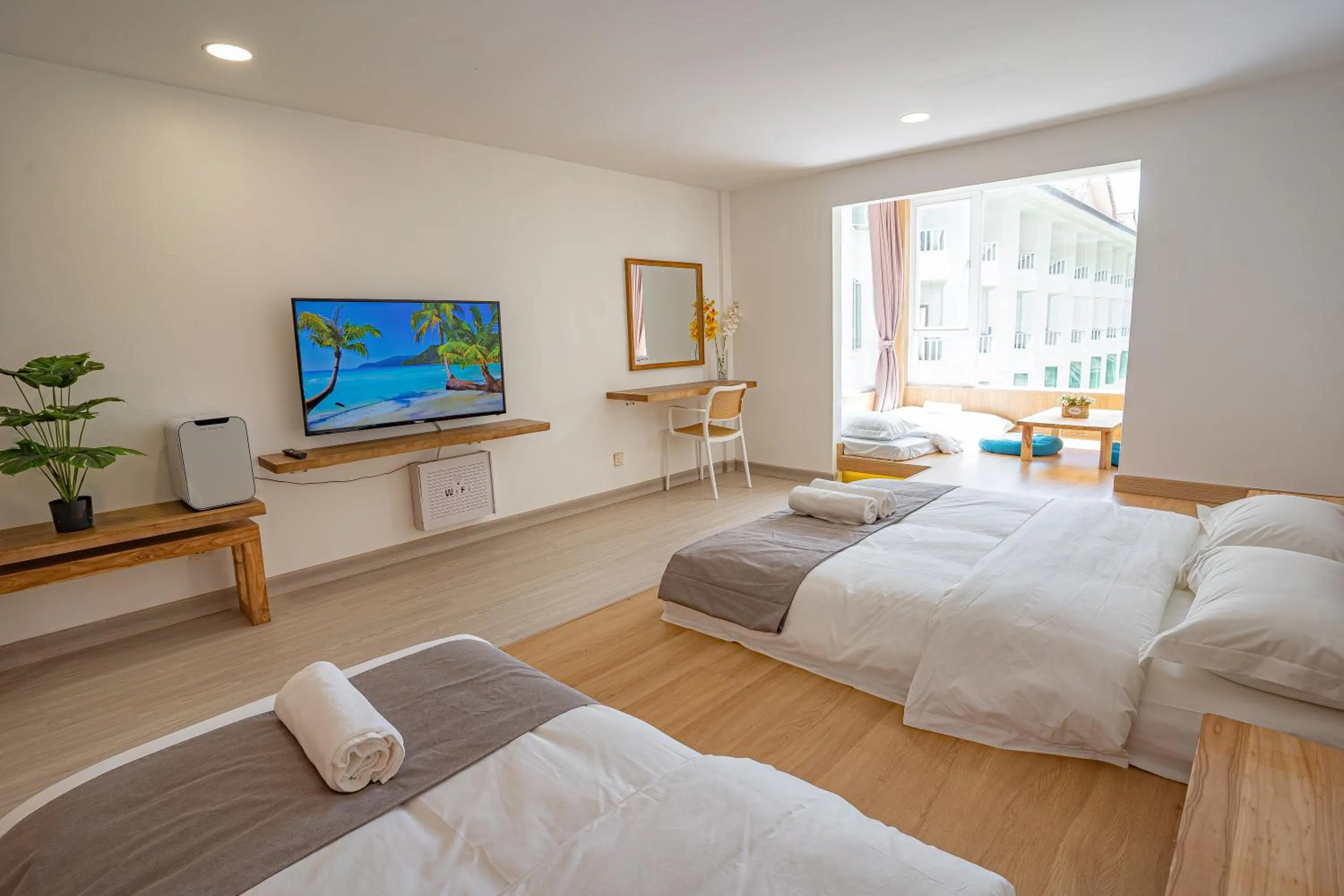 Bed in BIDONG VIEW RESORT