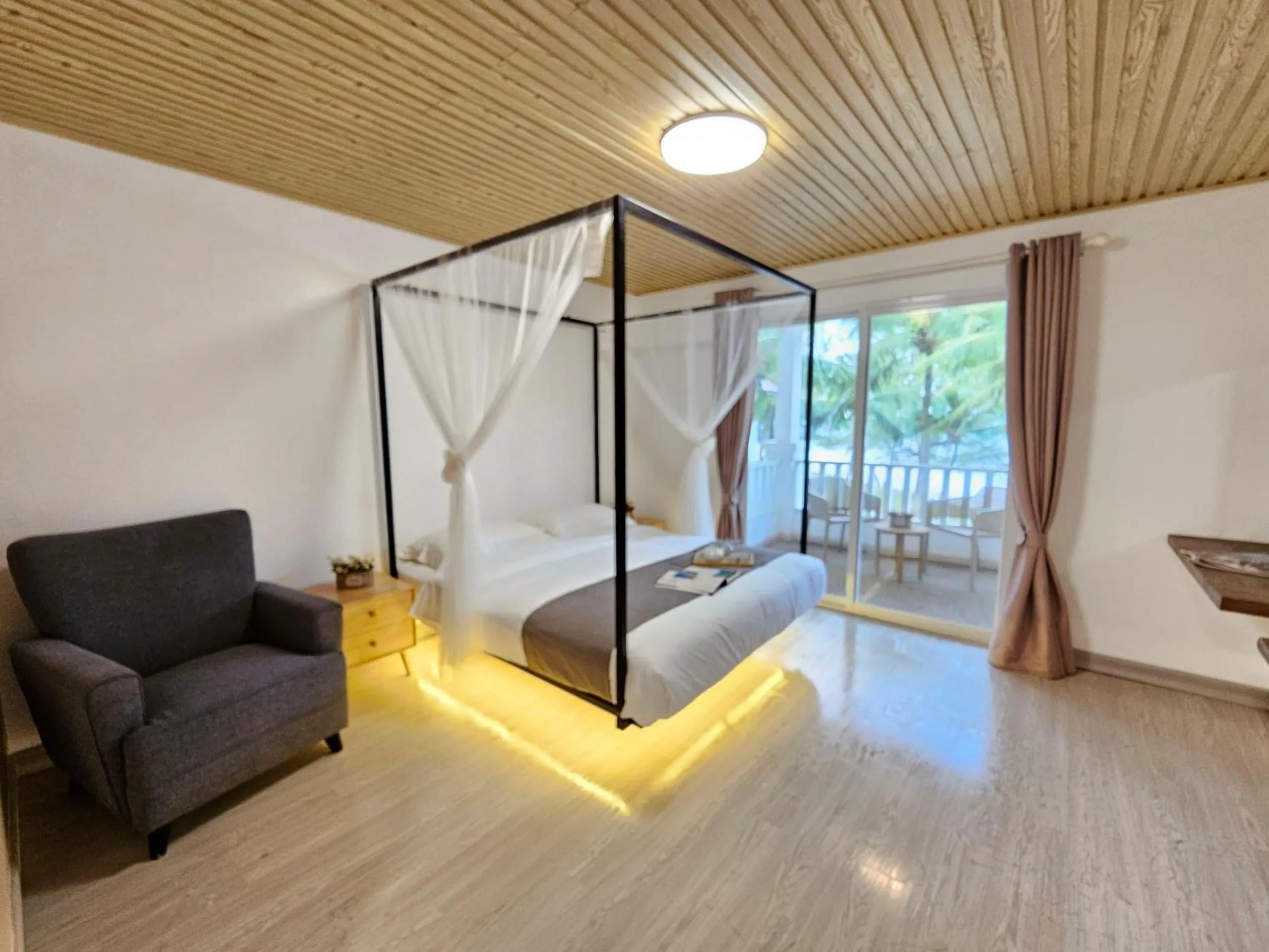 Bedroom in BIDONG VIEW RESORT